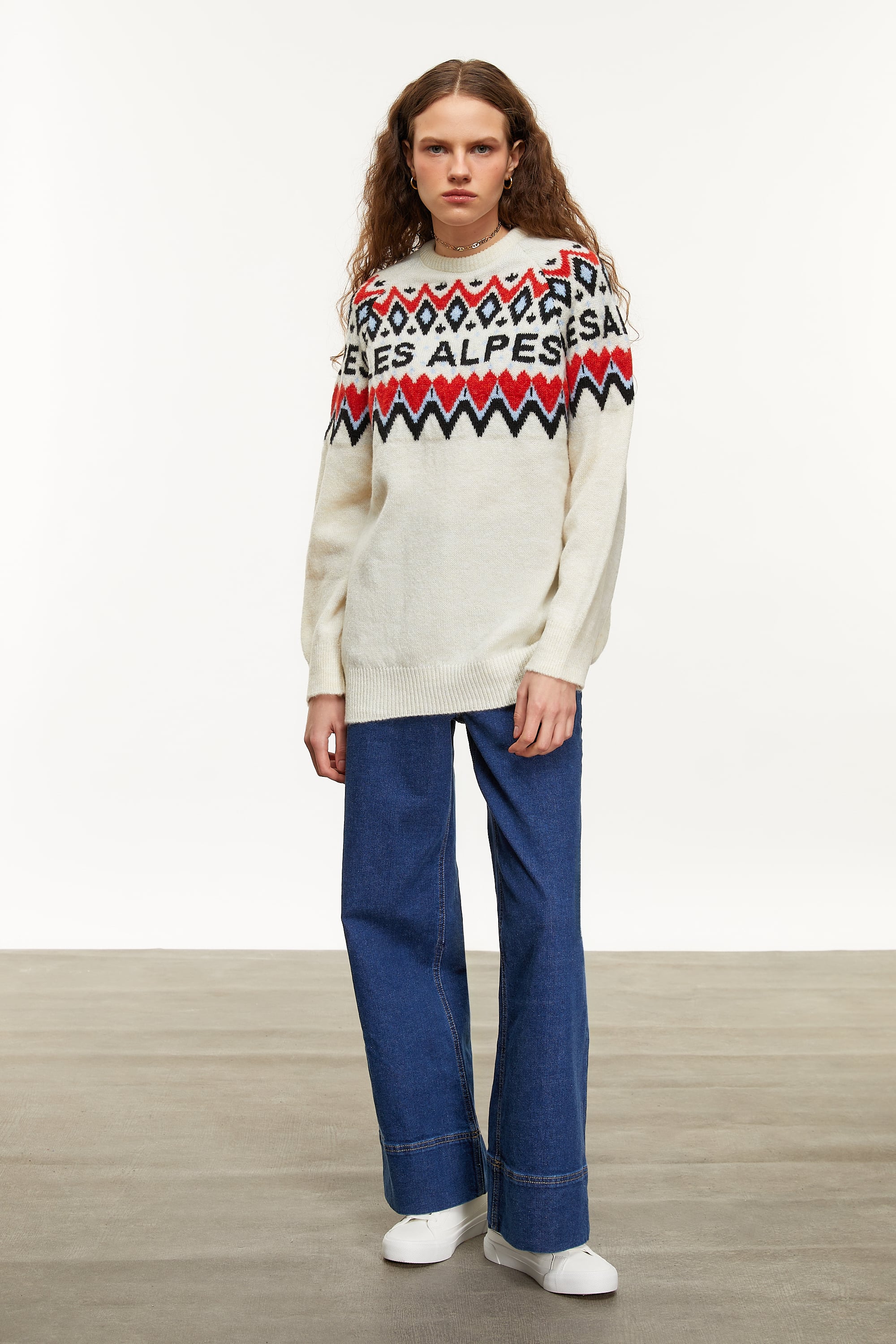 JAKARLI BİSİKLET YAKA TRİKO KAZAK