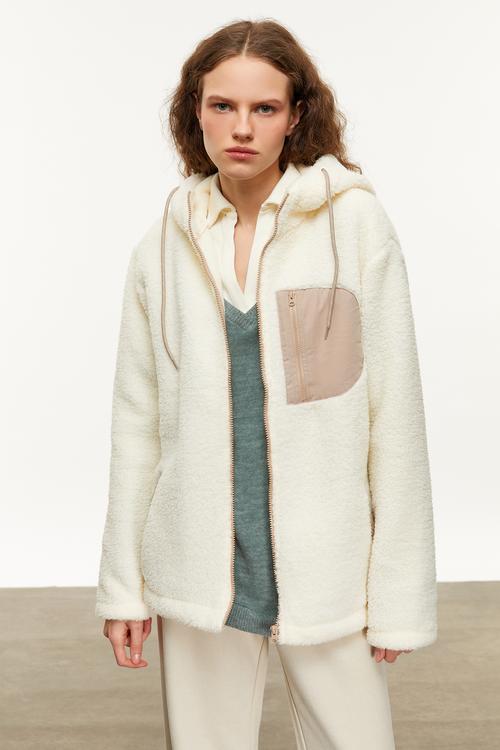  KAPÜŞONLU PELÜŞ CEKET