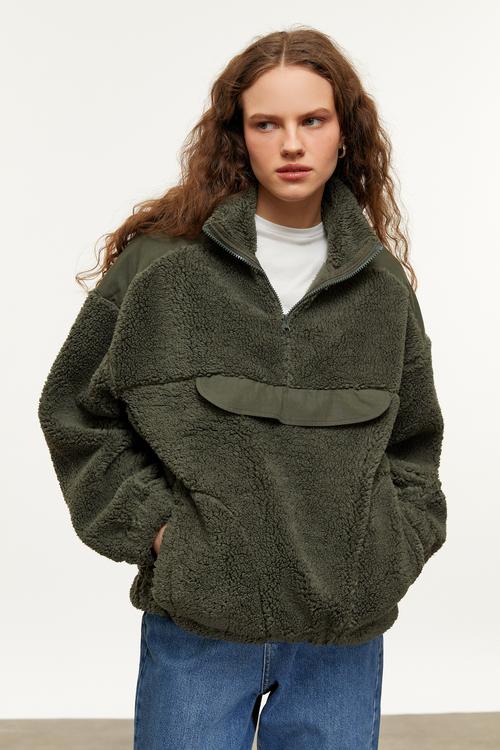  DİK YAKA PELÜŞ SWEATSHIRT