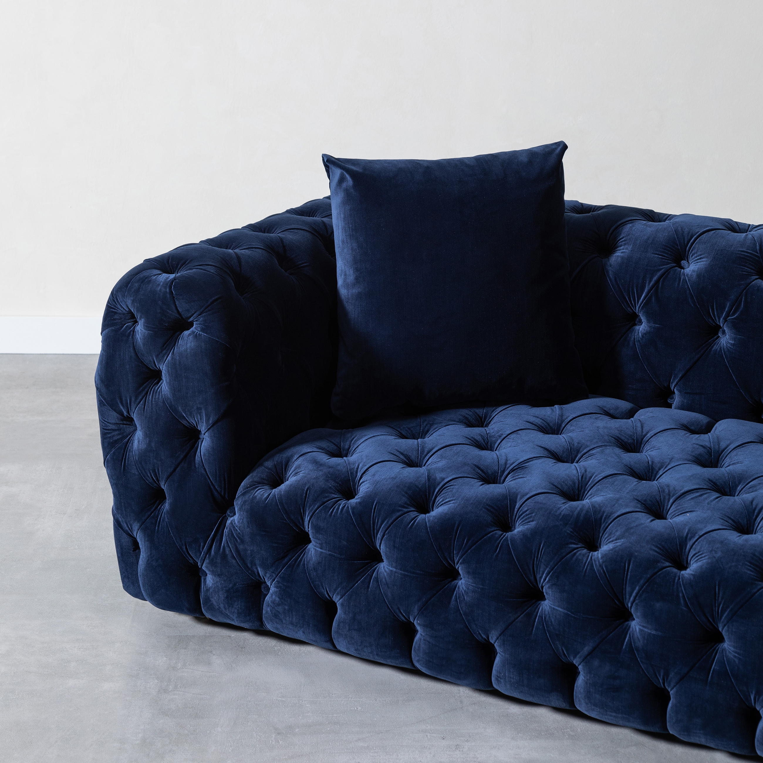 SANTOS KADİFE ÜÇLÜ CHESTER KOLTUK