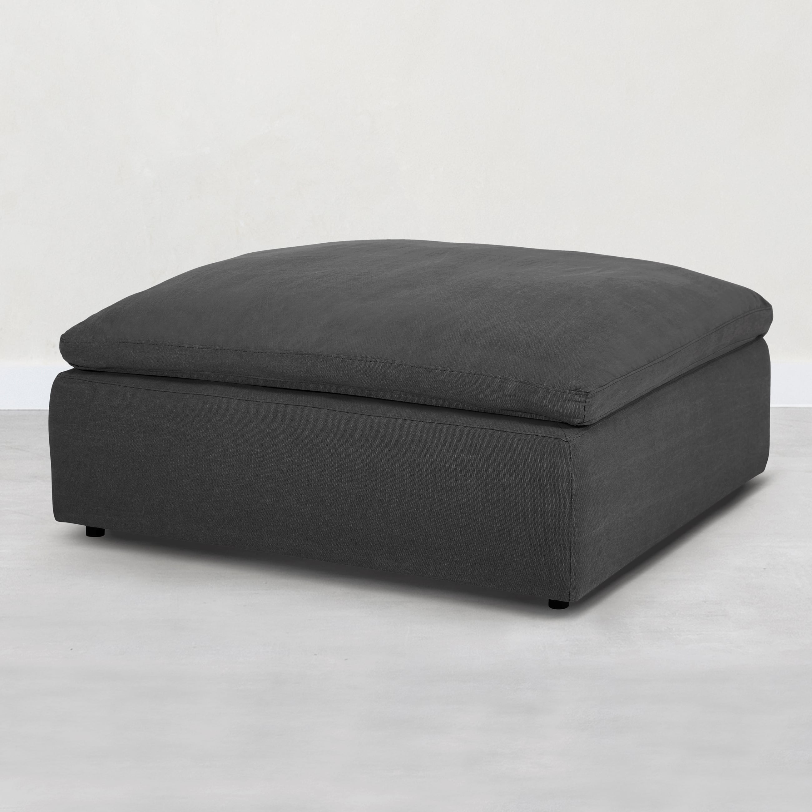 TIFFANY PUF GRAPHITE