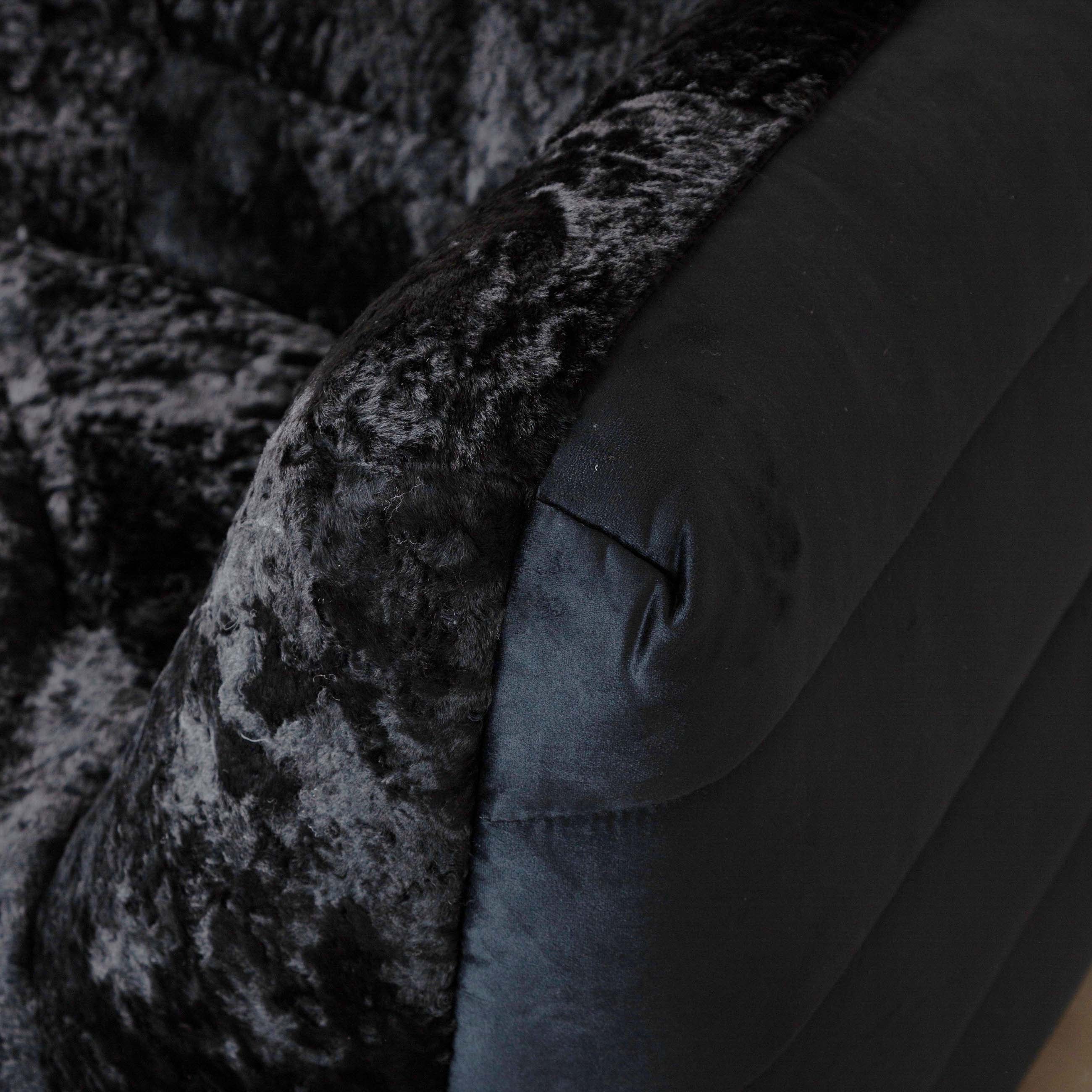 NOBU KÖŞE MODÜL KÜRKLÜ SİYAH