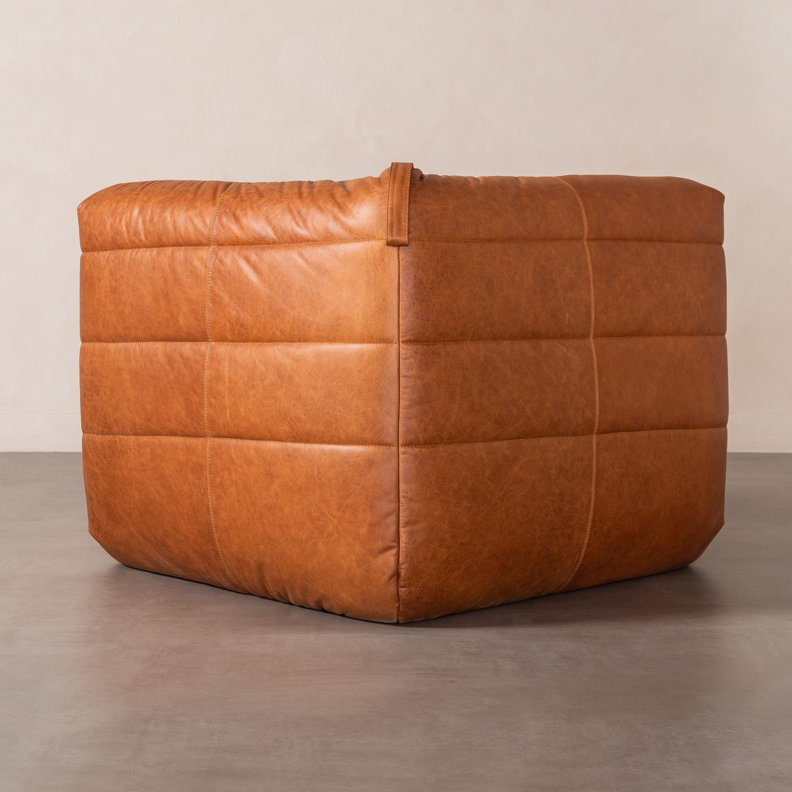 NOBU KÖŞE MODÜL DERİ TABA