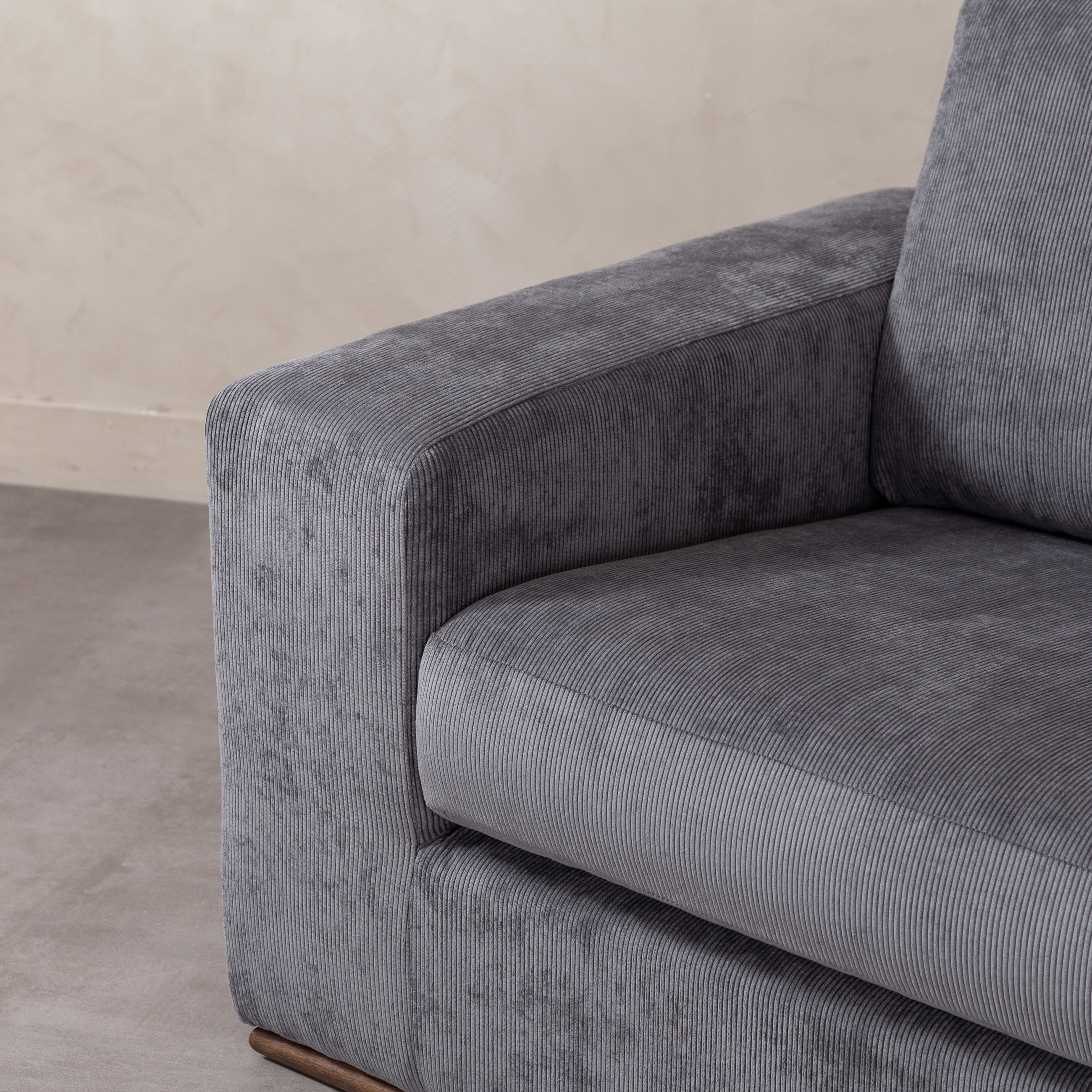 GRANADA ÜÇLÜ KOLTUK KOYU GRİ