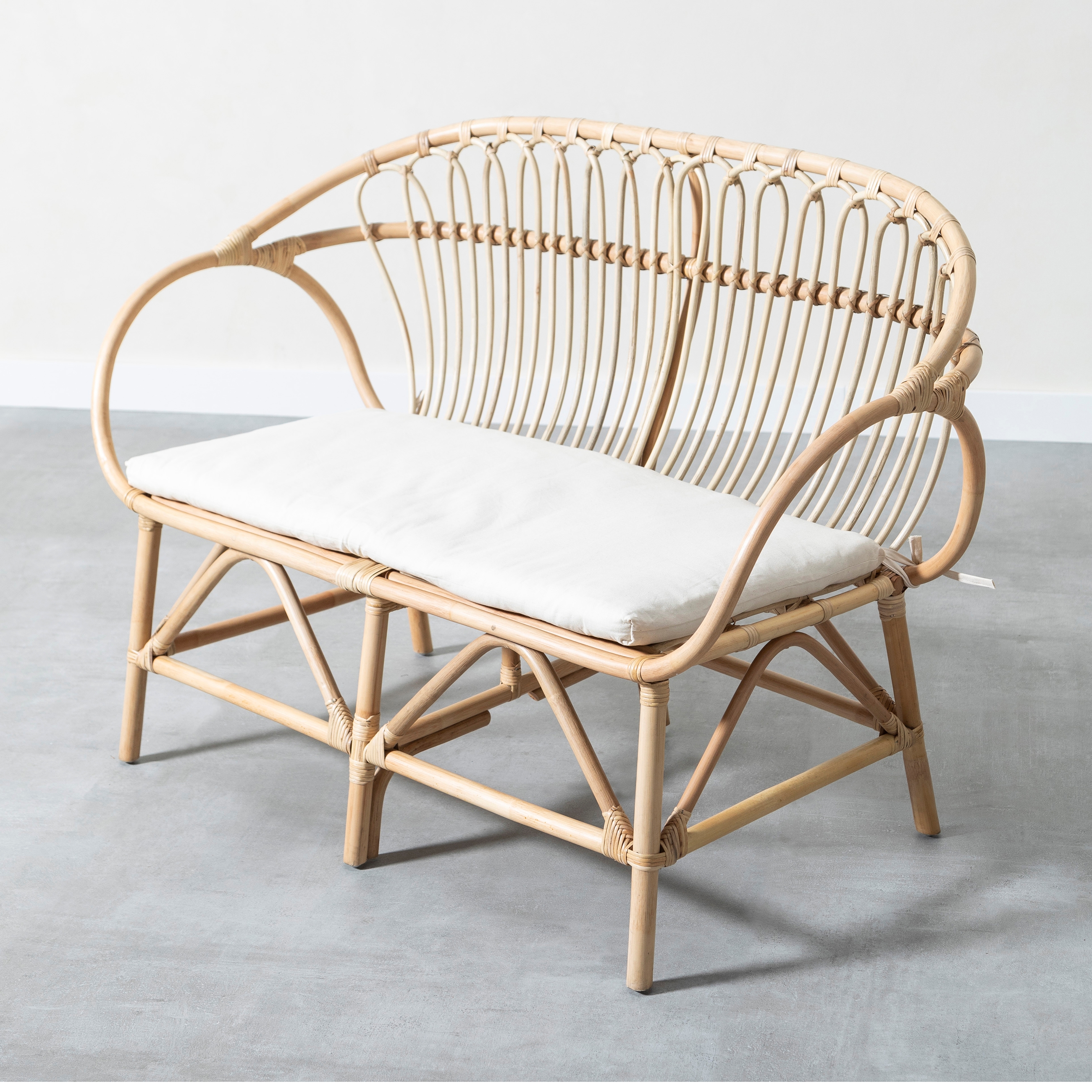 JONAS ÜÇLÜ KOLTUK