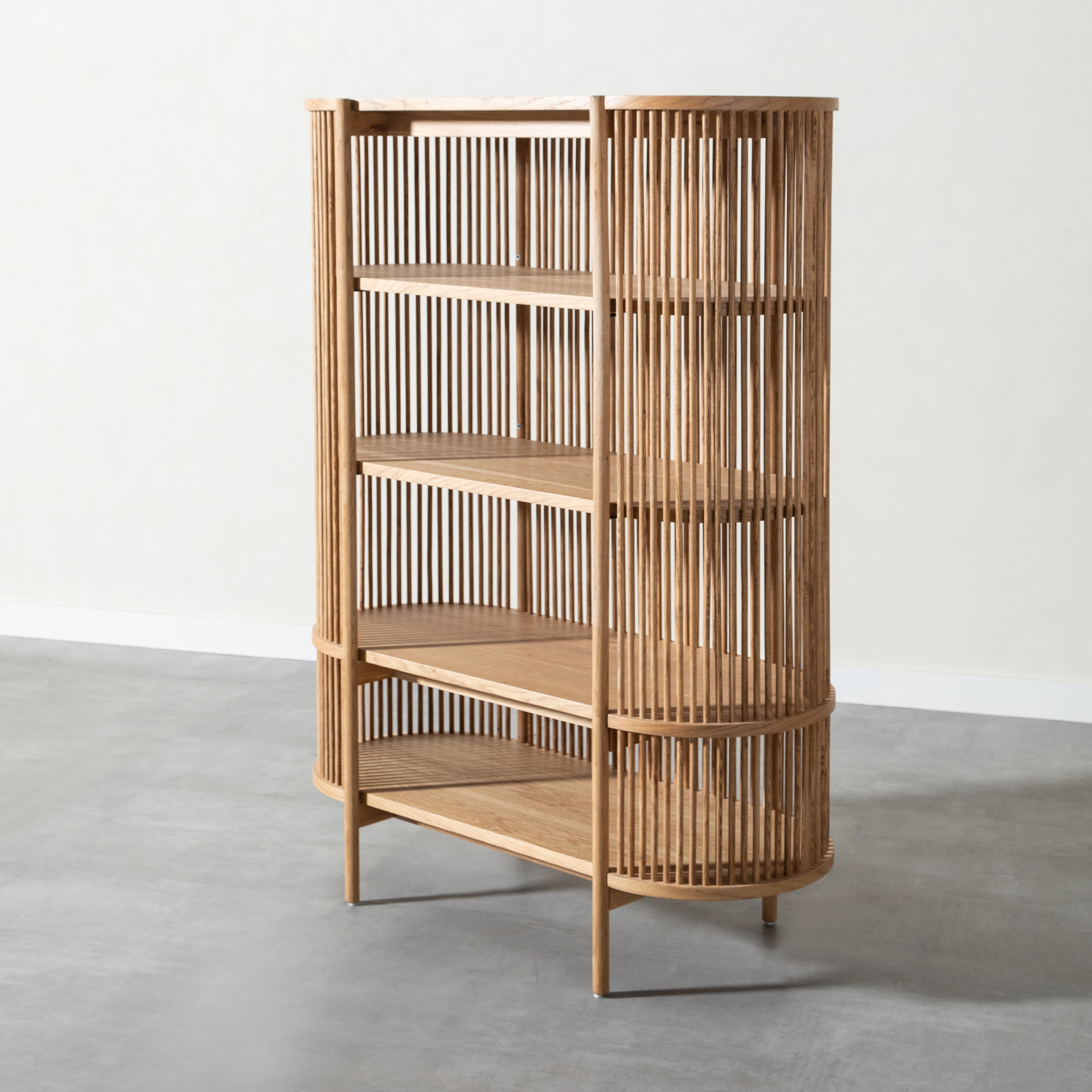 LEO MASİF AHŞAP BÜFE KESTANE