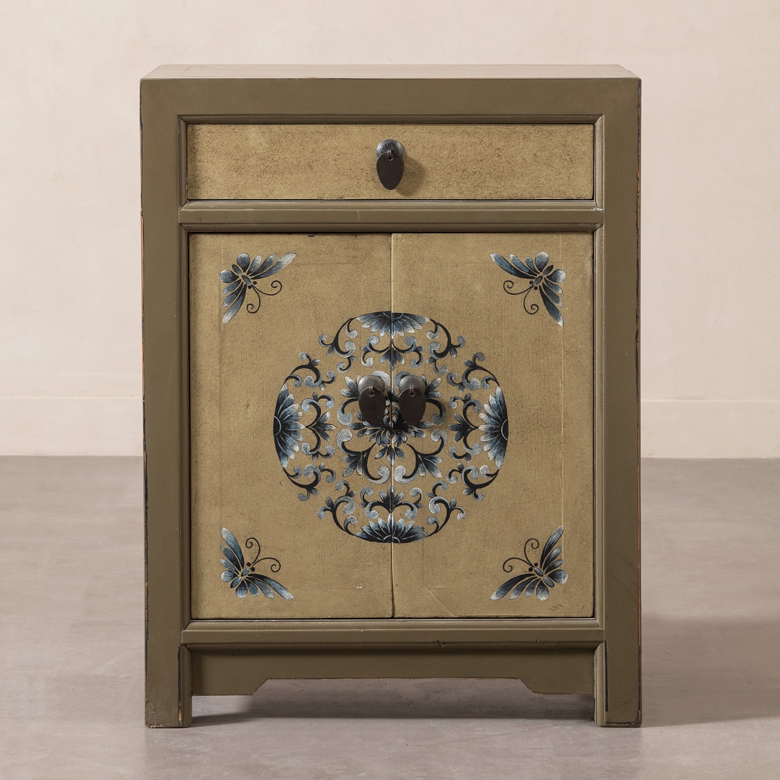 SANDY MASİF AHŞAP KOMODİN