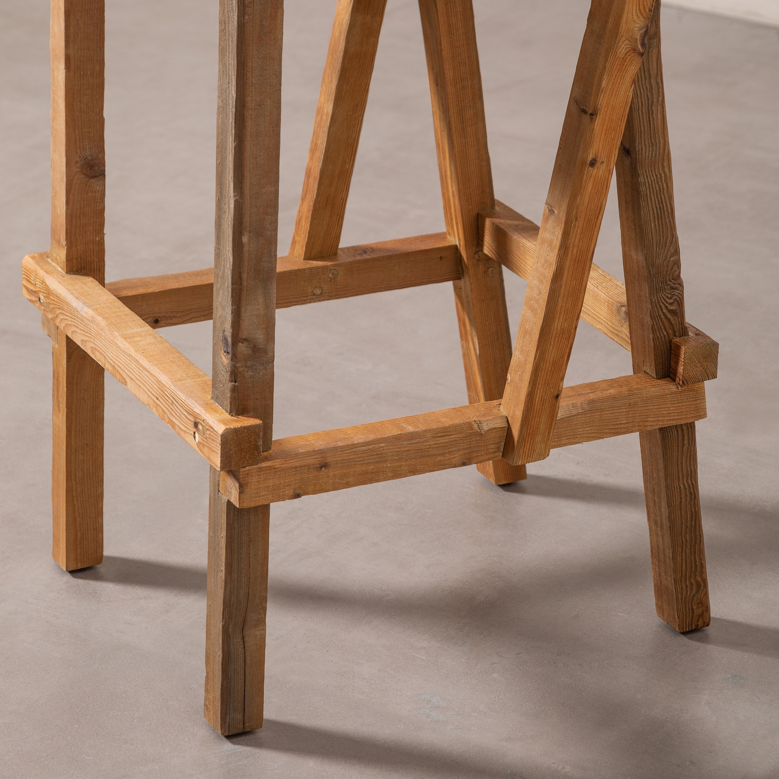 ARTISAN BAR SANDALYESİ