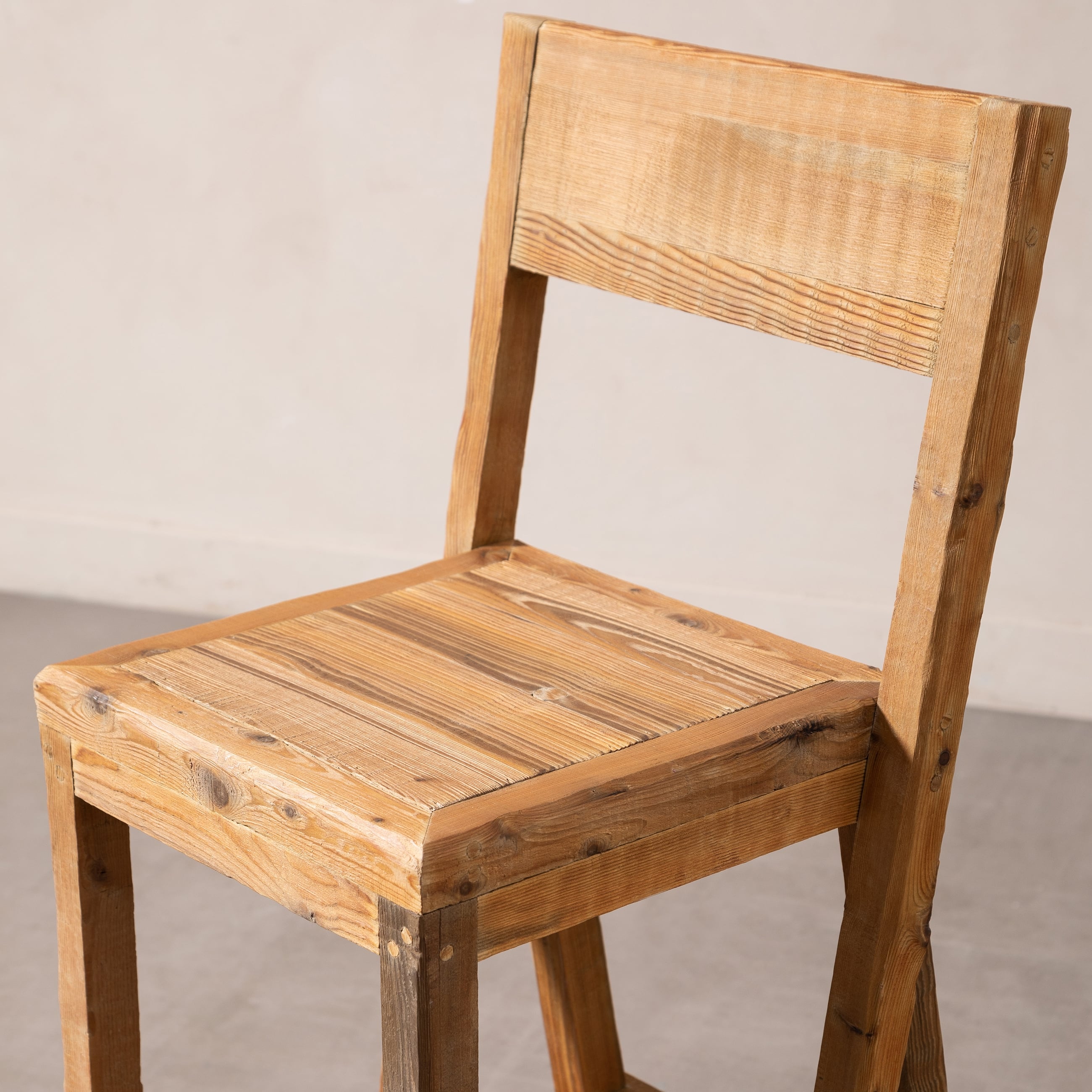 ARTISAN BAR SANDALYESİ