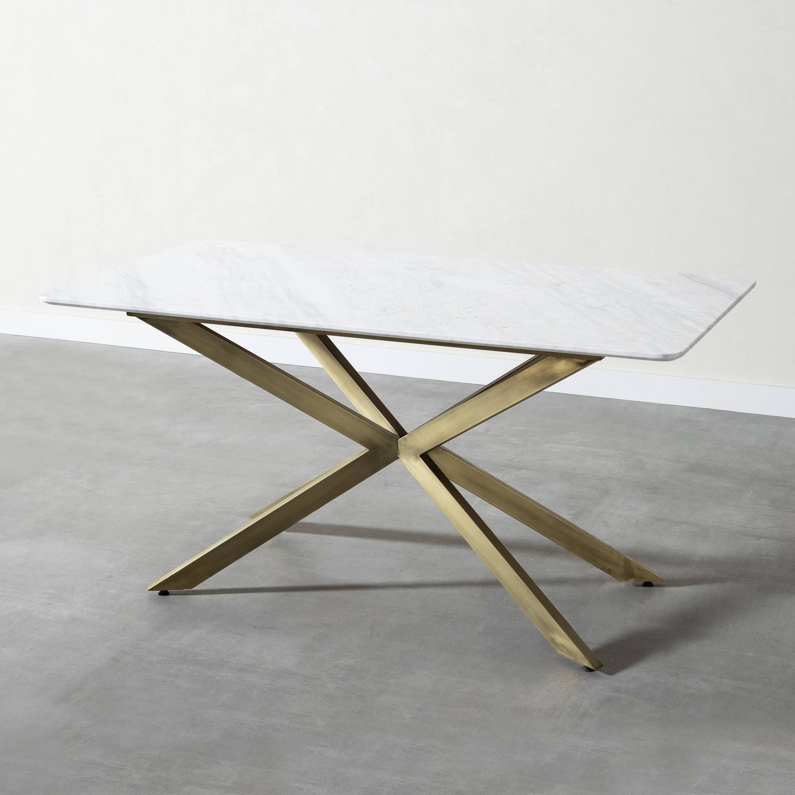 BASIC MERMER YEMEK MASASI BEYAZ