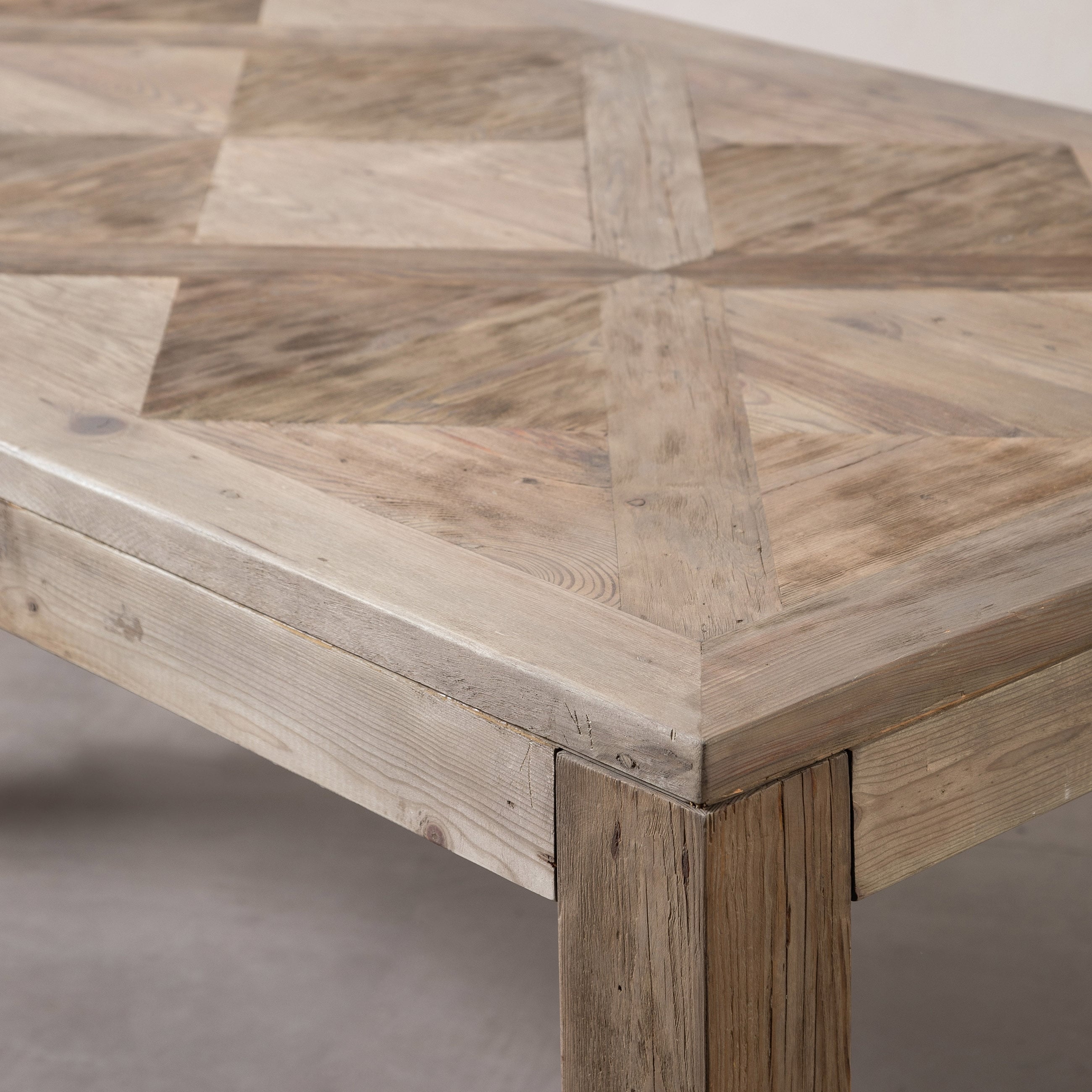 TOSCANE MASİF AHŞAP YEMEK MASASI ÇAM