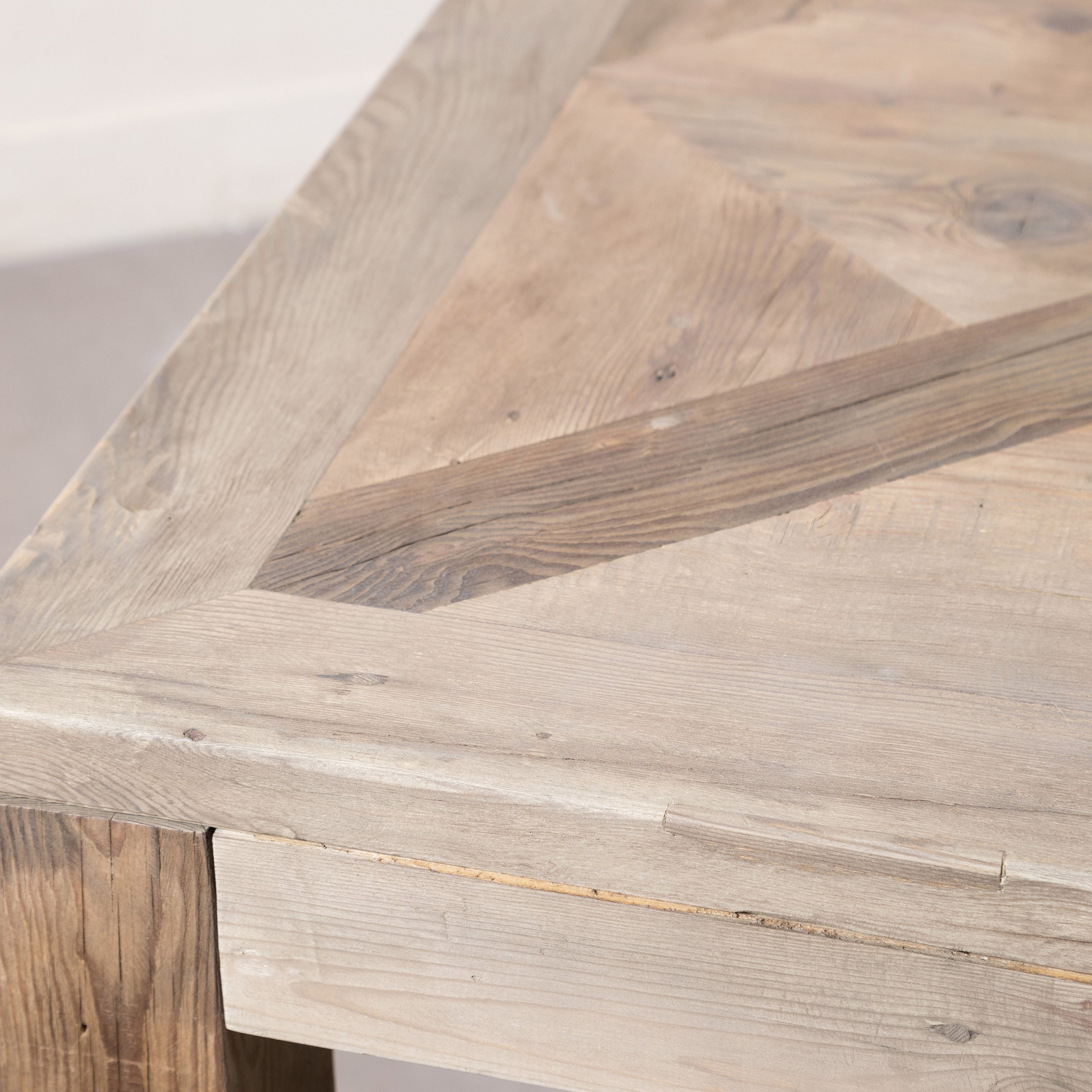 TOSCANE MASİF AHŞAP YEMEK MASASI ÇAM