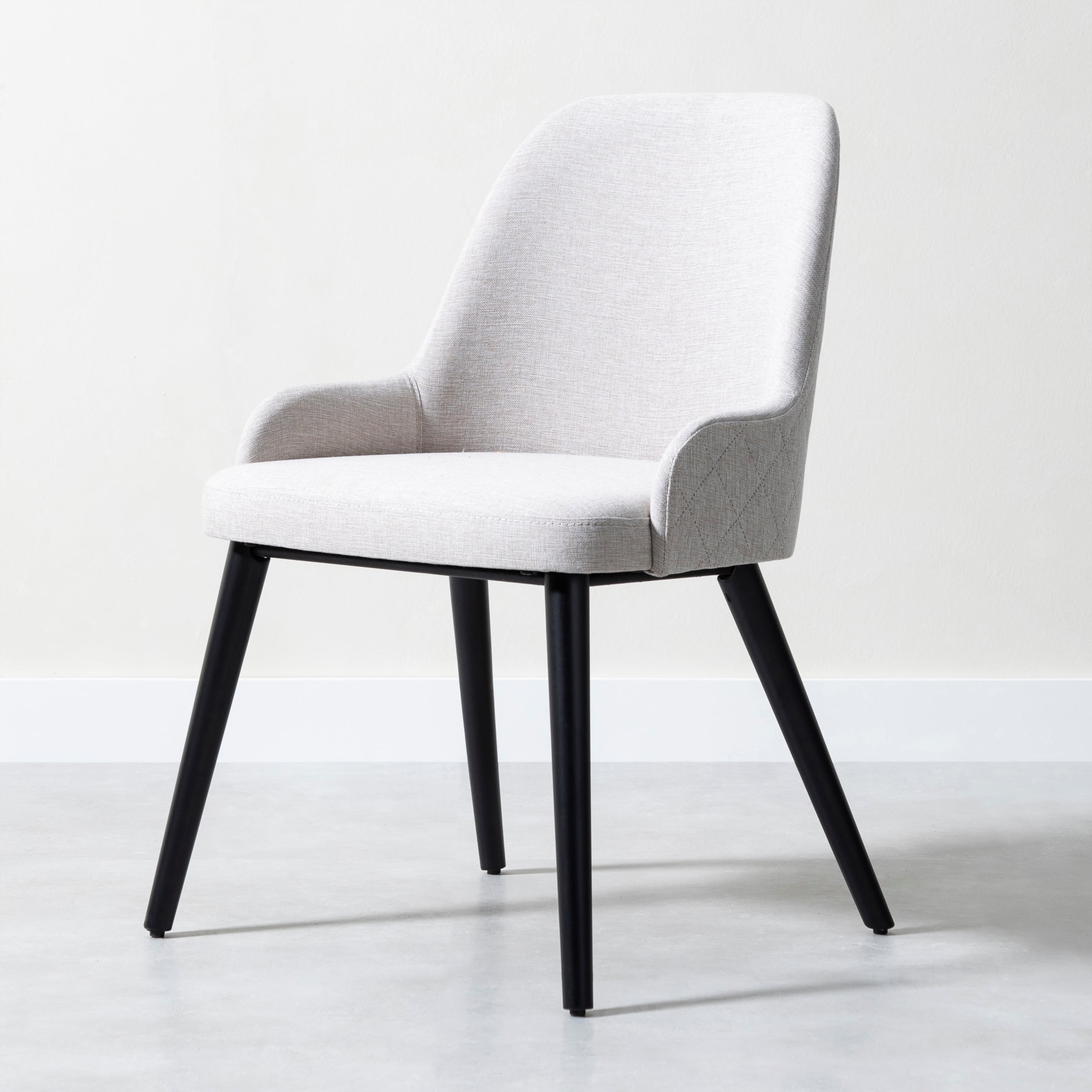 BROADWAY MASİF AHŞAP SANDALYE BEJ