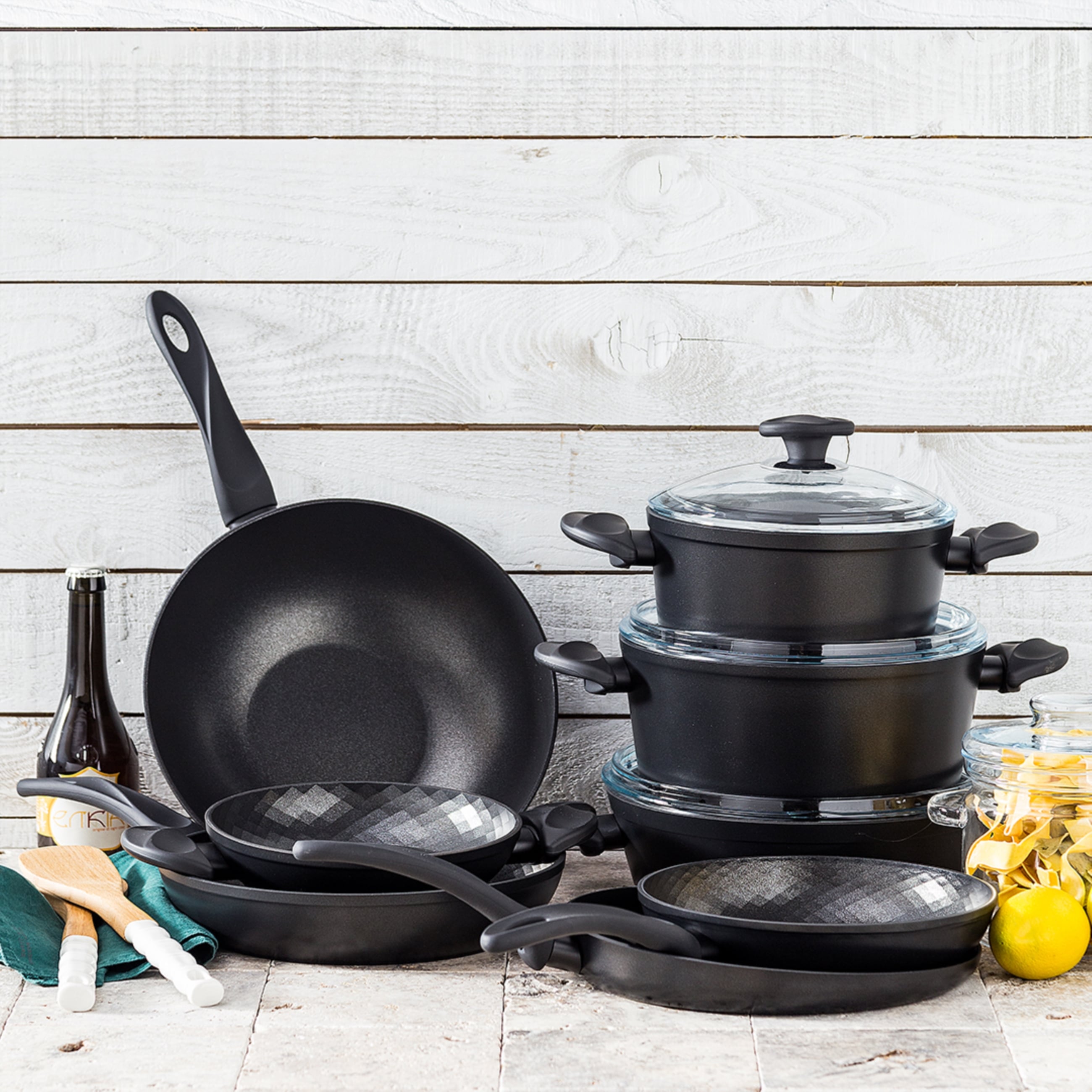 NEO TITAN TENCERE 20 CM