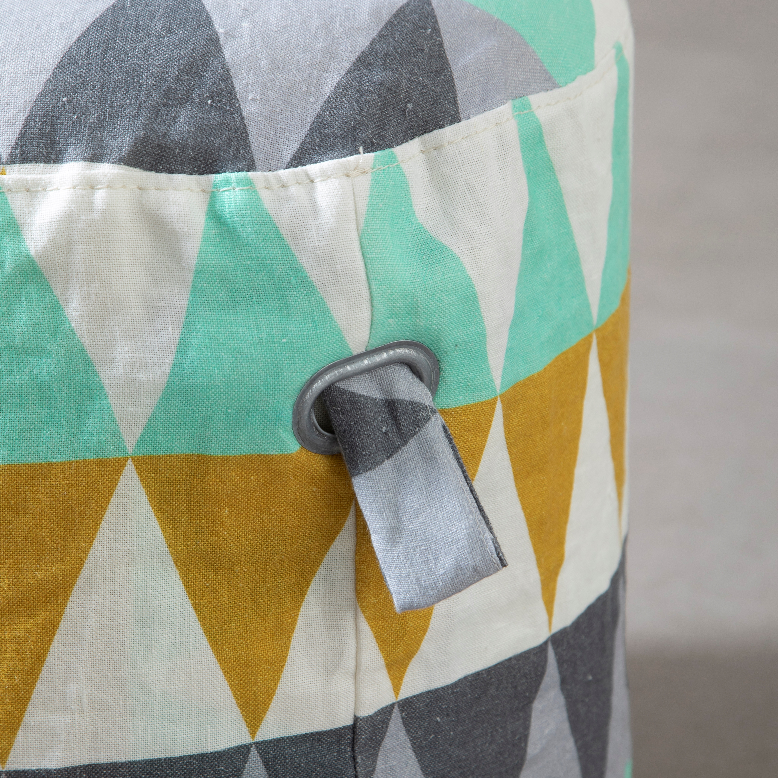 DEEP PUF ÜÇGEN DESEN