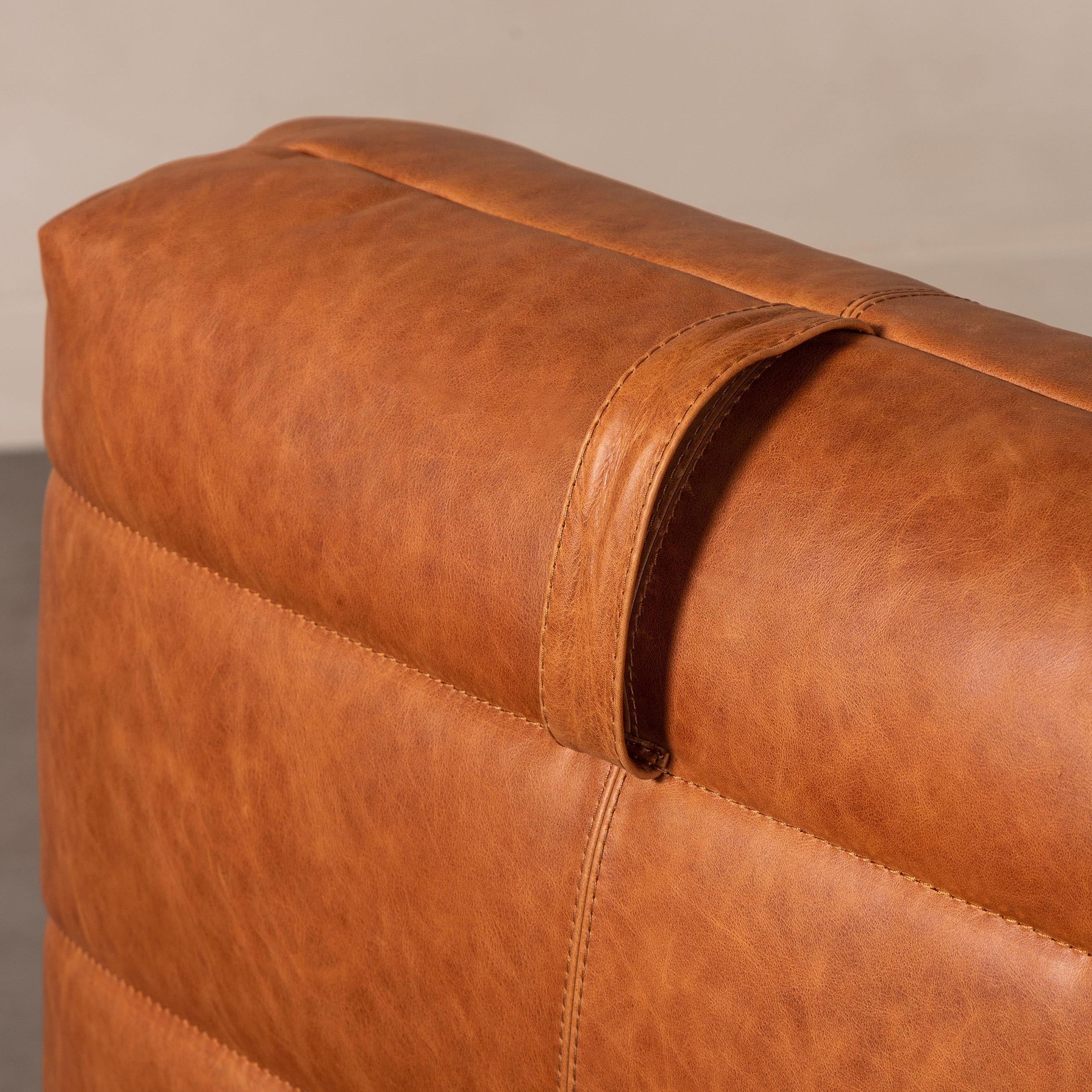 NOBU TEKLİ DERİ BERJER TABA