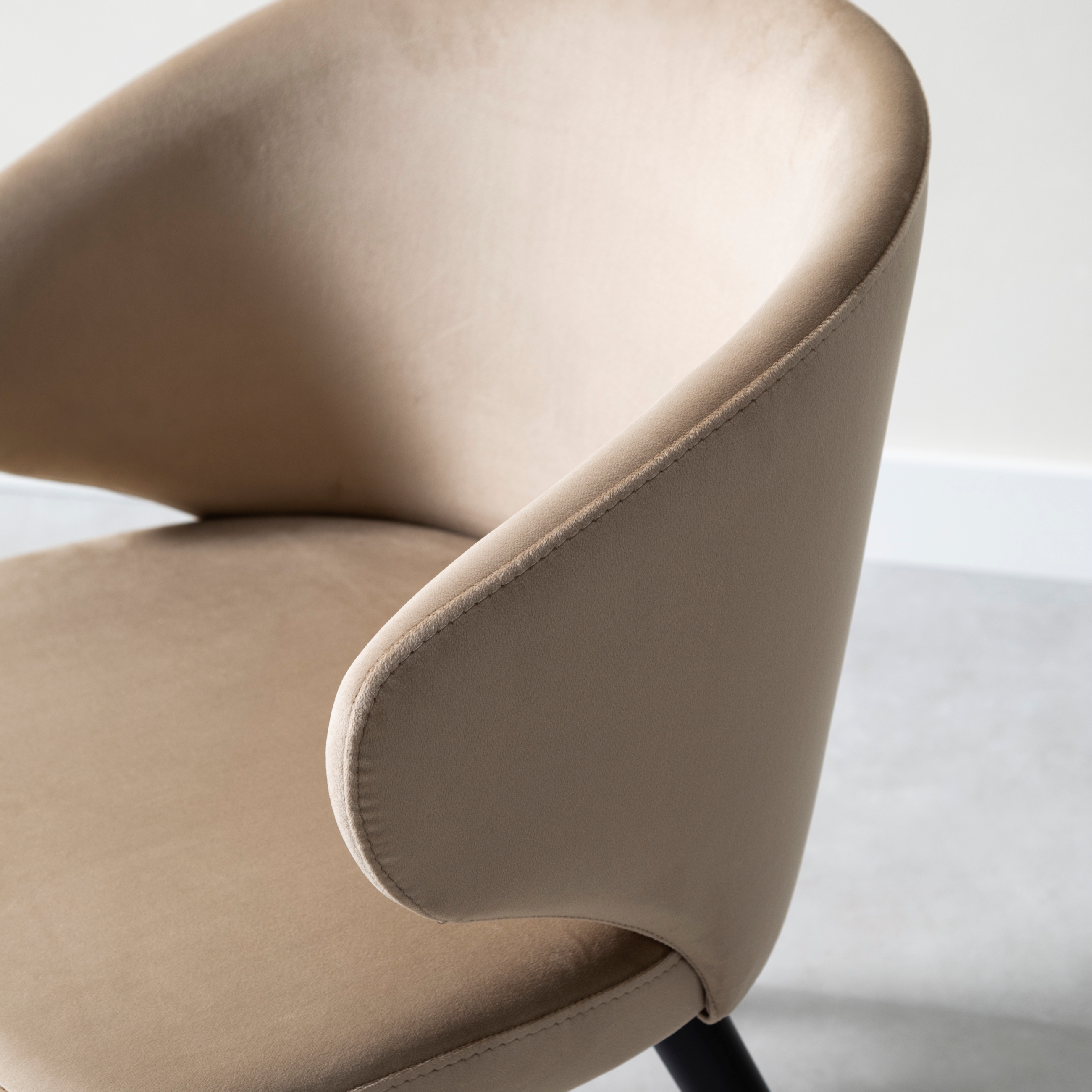 ROSS MASİF AHŞAP KUMAŞ SANDALYE BEJ