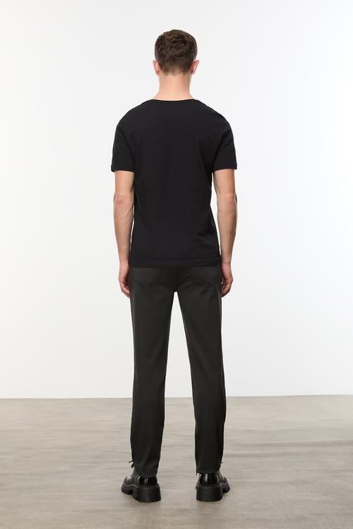 V YAKA KISA KOLLU T-SHIRT