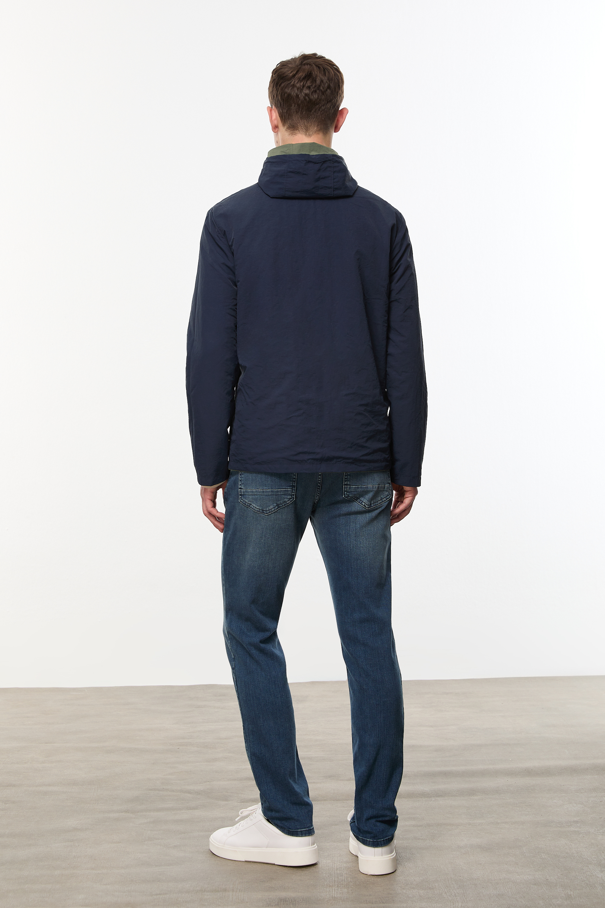 KAPÜŞONLU ÇİFT TARAFLI MONT