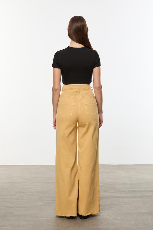  KISA KOLLU CROP T-SHIRT