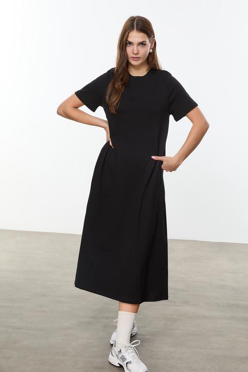  KISA KOLLU UZUN ELBİSE