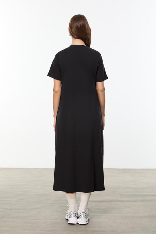  KISA KOLLU UZUN ELBİSE