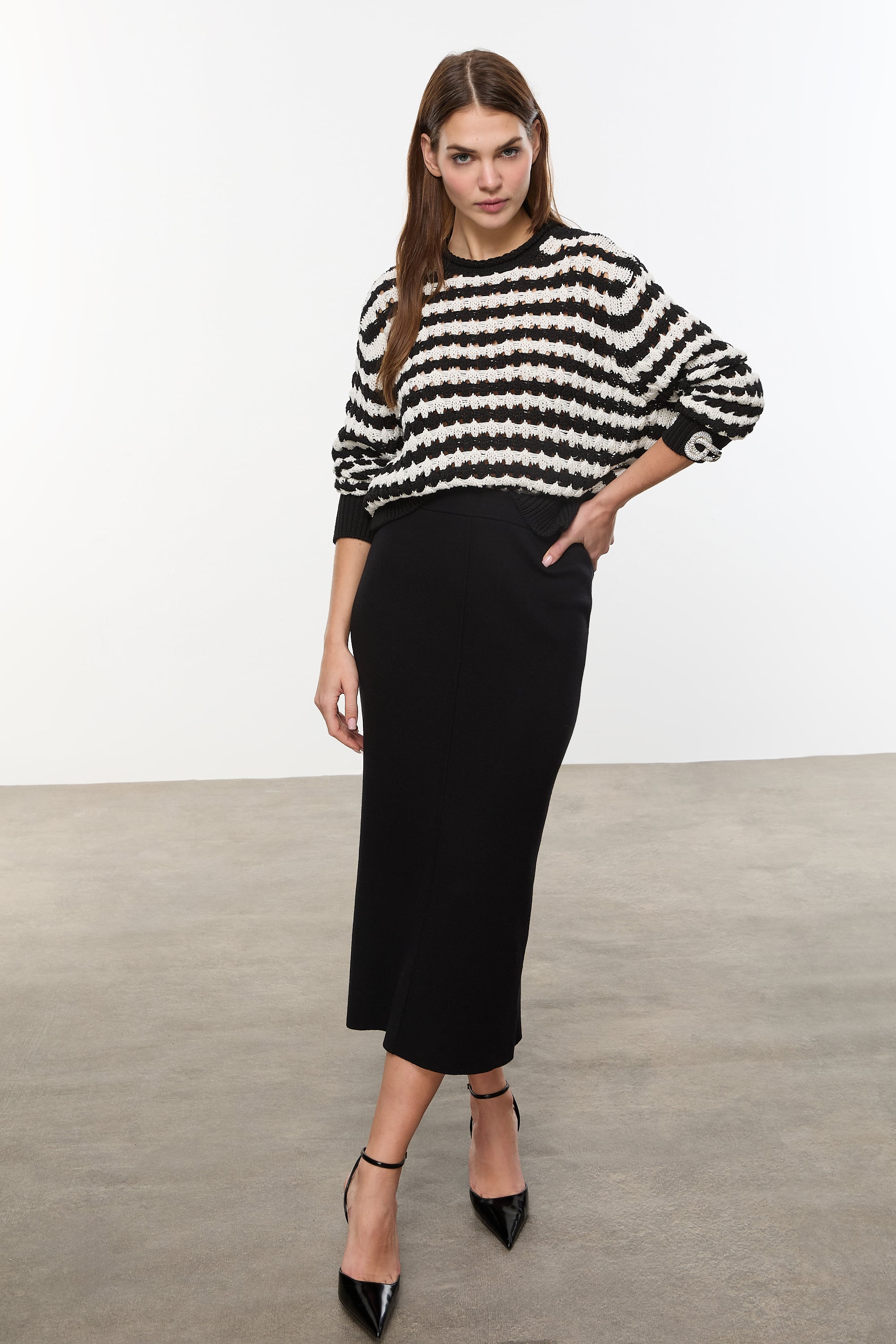 A FORM MİDİ TRİKO ETEK