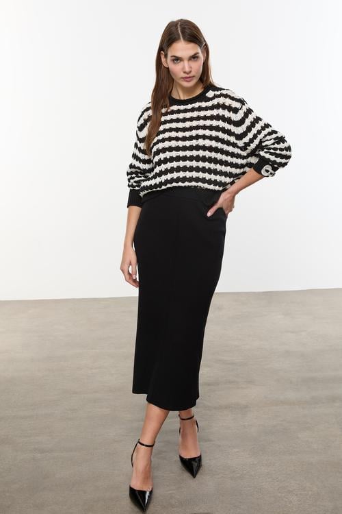  A FORM MİDİ TRİKO ETEK