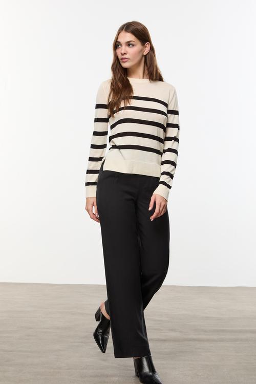  ÇİZGİLİ BİSİKLET YAKA TRİKO KAZAK