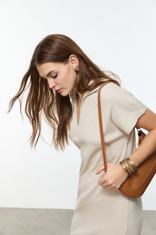  POLO YAKA UZUN ELBİSE