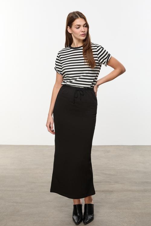  ÇİZGİLİ KISA KOLLU T-SHIRT