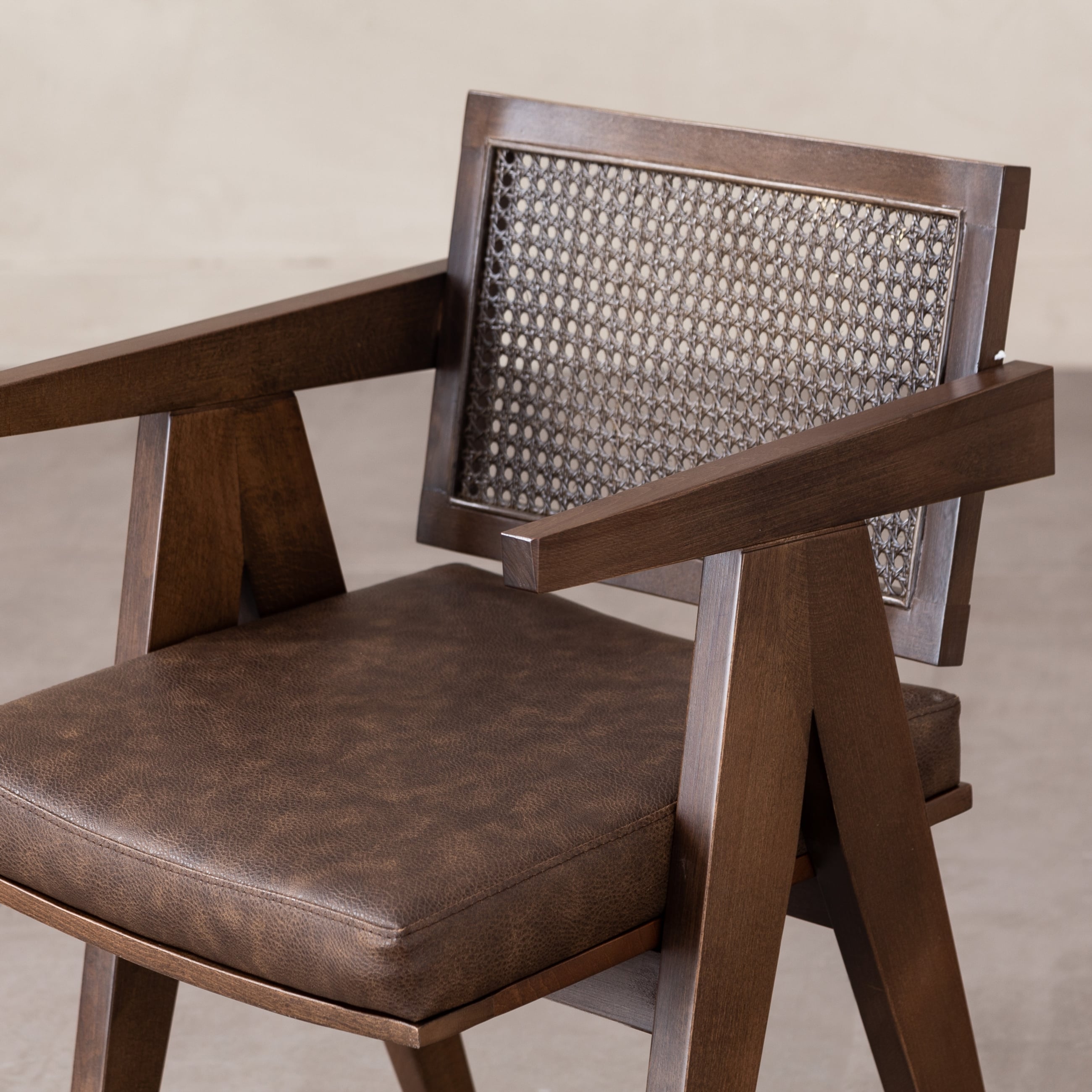 BALLY MASİF AHŞAP HAZERAN SANDALYE KAHVERENGİ