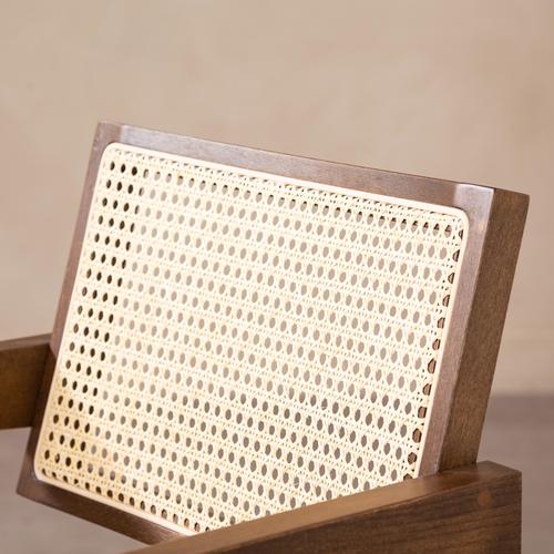  QUILE KOLÇAKLI SANDALYE CEVİZ