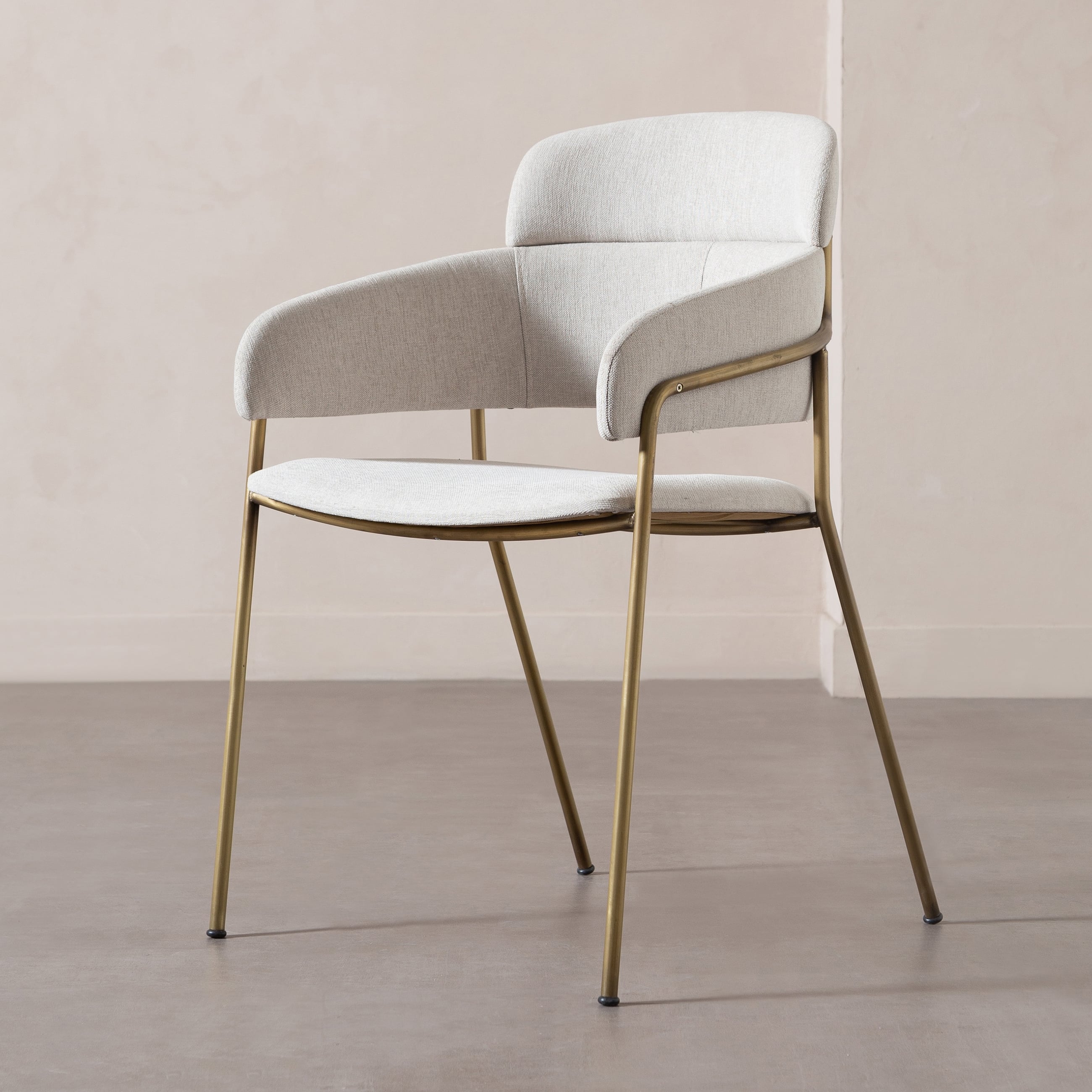 NOUR KOLÇAKLI SANDALYE BEJ