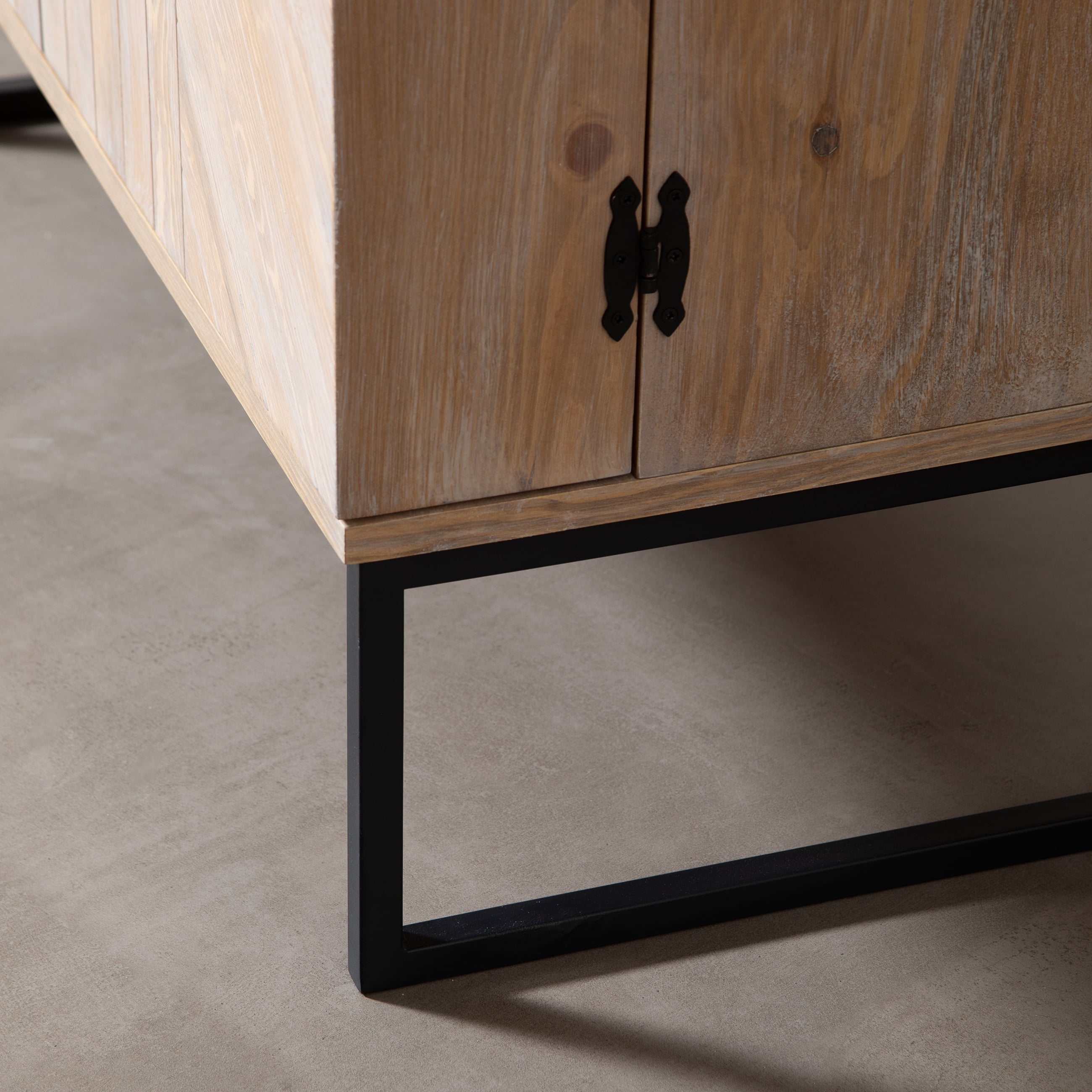 GABRIEL NEO BAR DOLABI