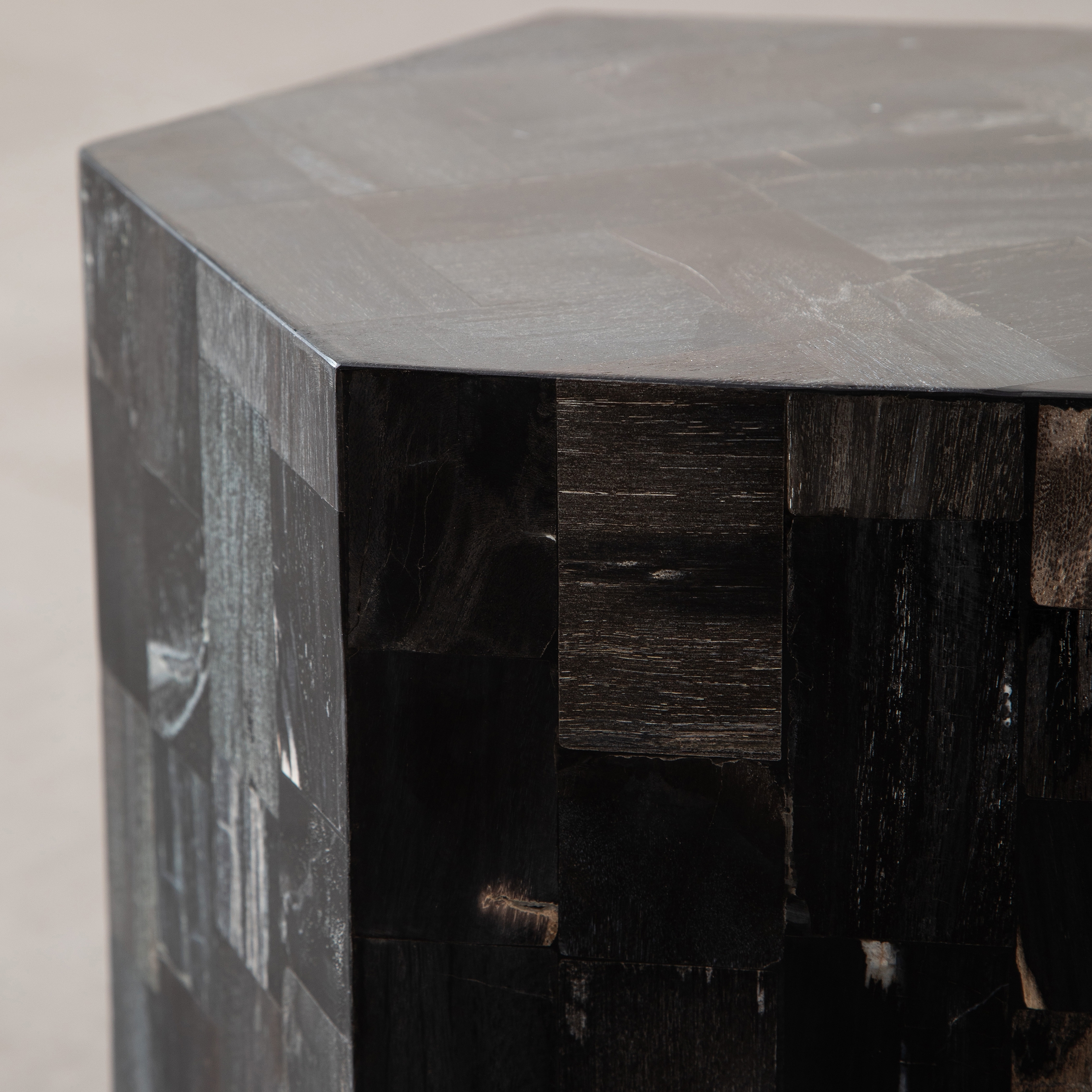 HEXA SİYAH YAN SEHPA