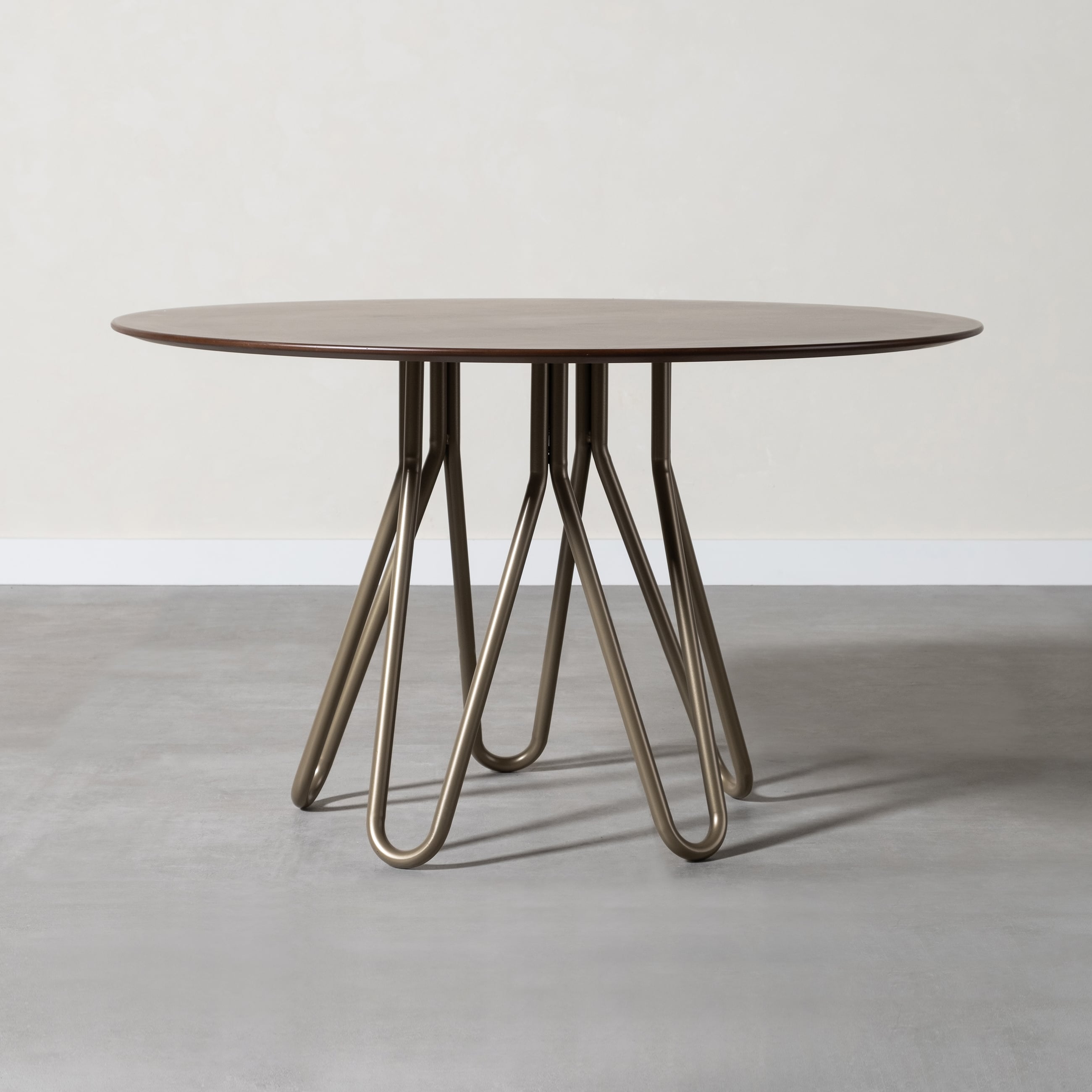 LISA YUVARLAK YEMEK MASASI NATUREL