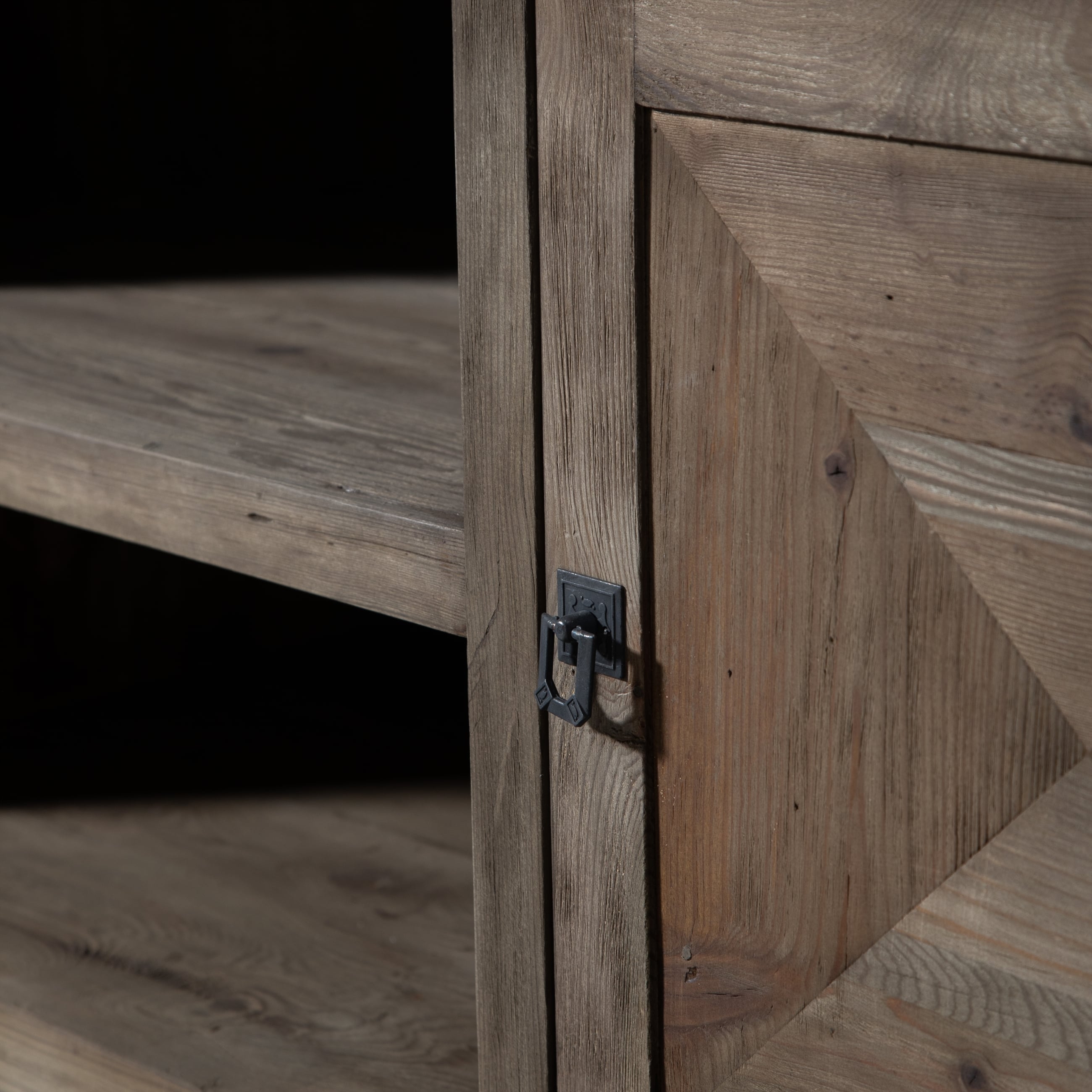 TOSCANE MASİF AHŞAP TV KONSOLU