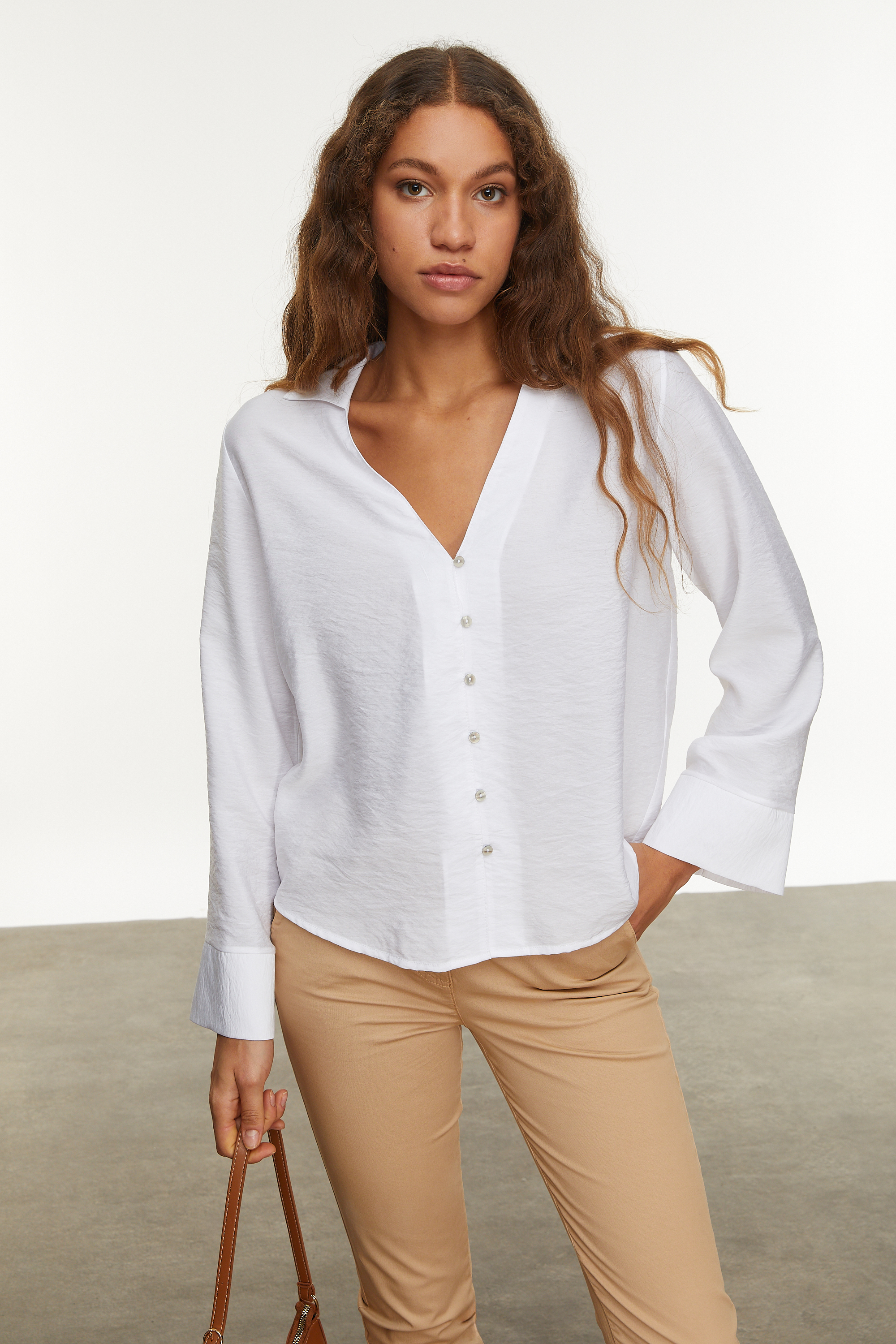 VİSKOZ KARIŞIMLI SMART BLUZ