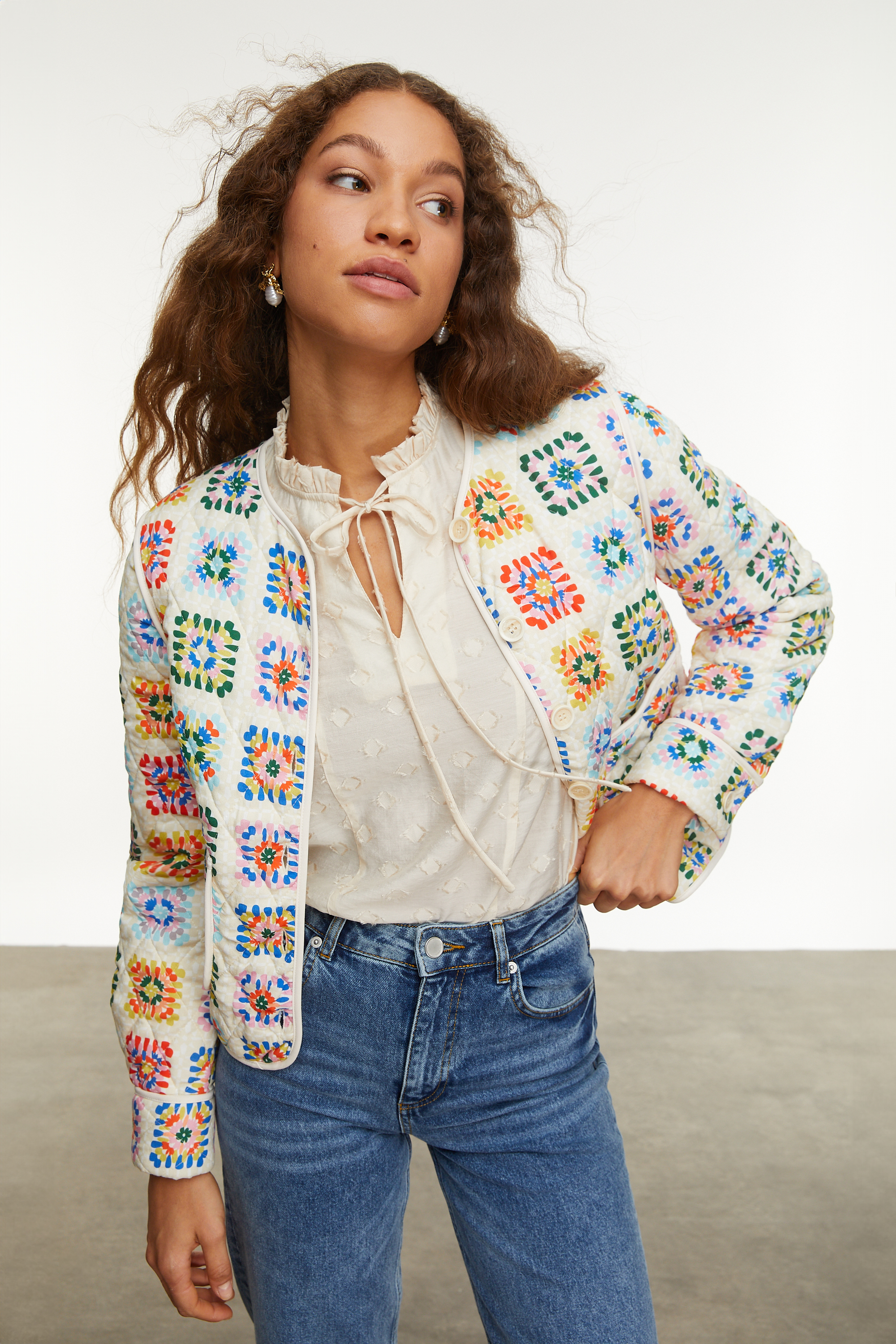 ÇİÇEK DESENLİ SMART CEKET