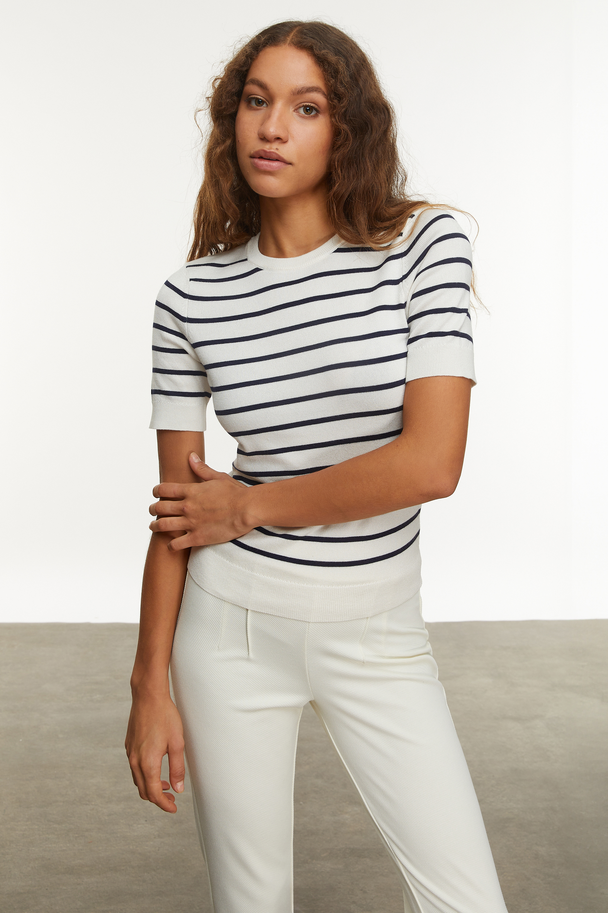 ÇİZGİLİ KISA KOLLU TRİKO