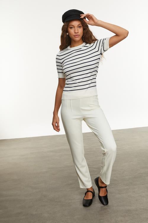  ÇİZGİLİ KISA KOLLU TRİKO