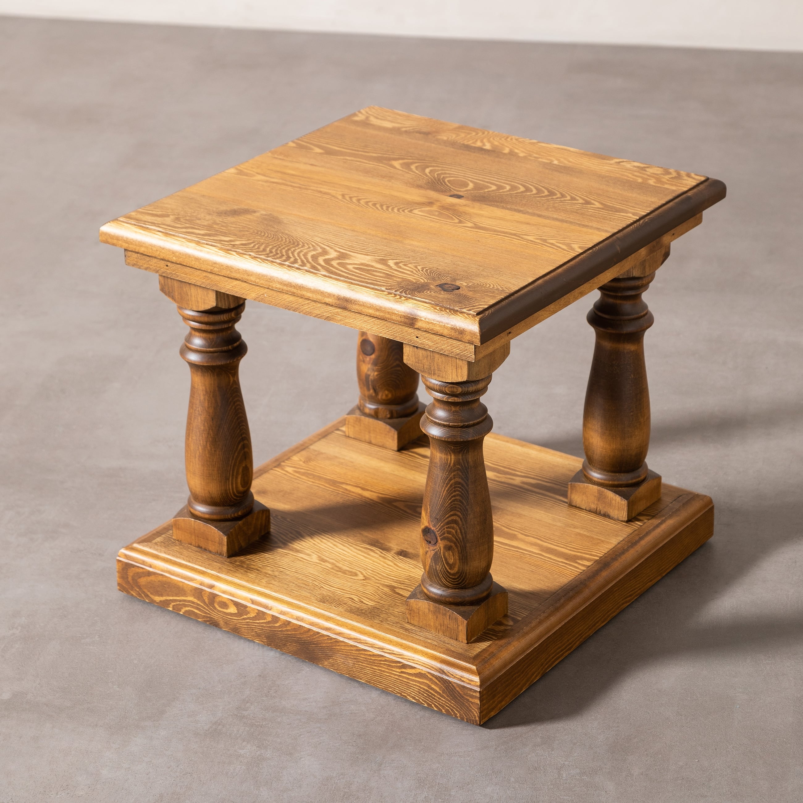 LIZZY MASİF AHŞAP YAN SEHPA