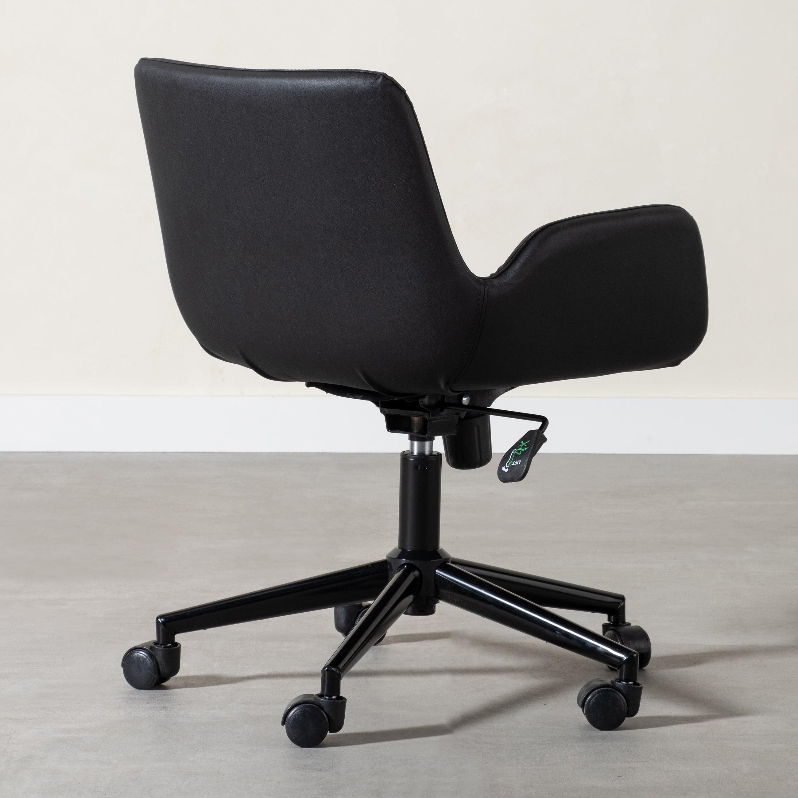BERKELEY TEKERLEKLİ OFİS SANDALYESİ SİYAH