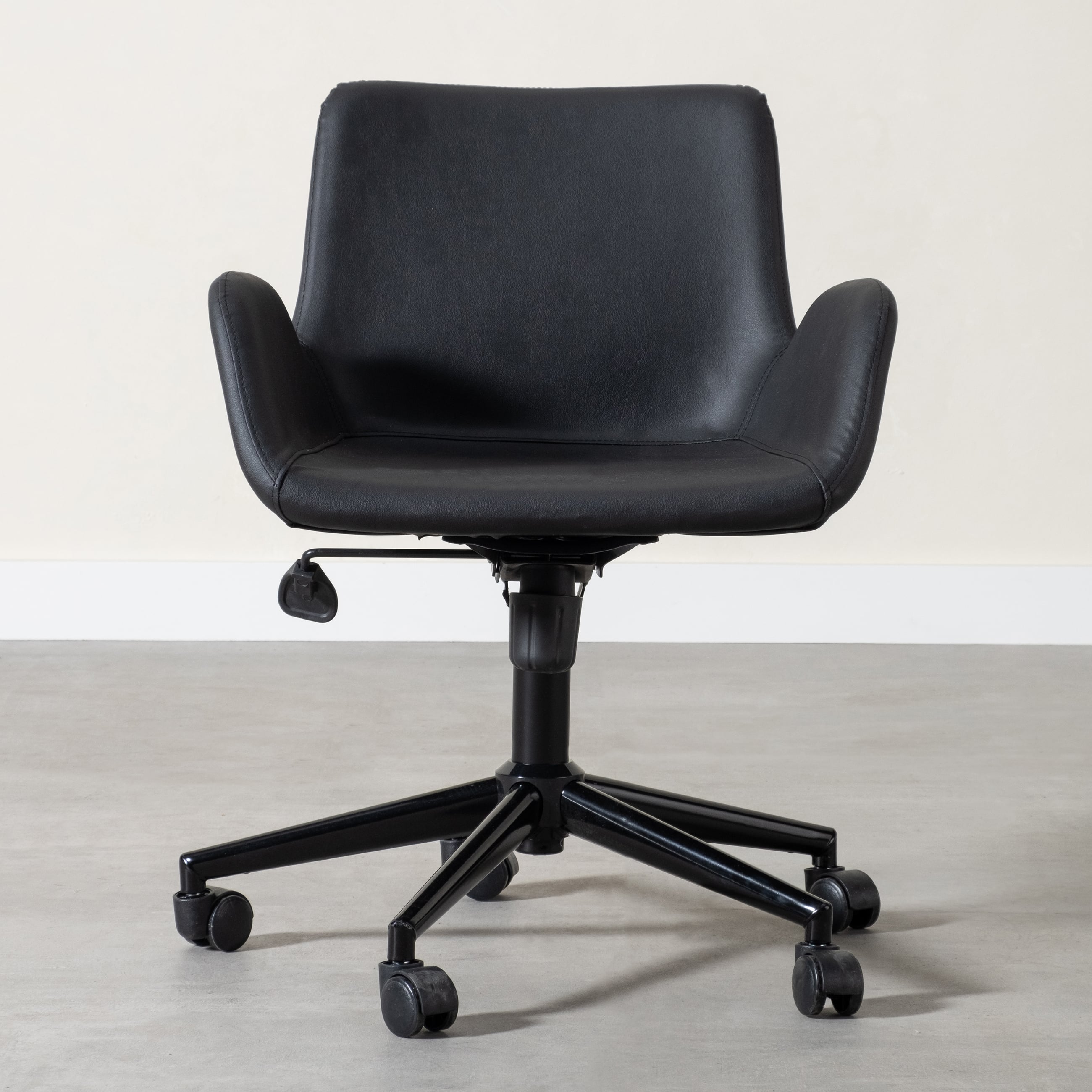 BERKELEY TEKERLEKLİ OFİS SANDALYESİ SİYAH