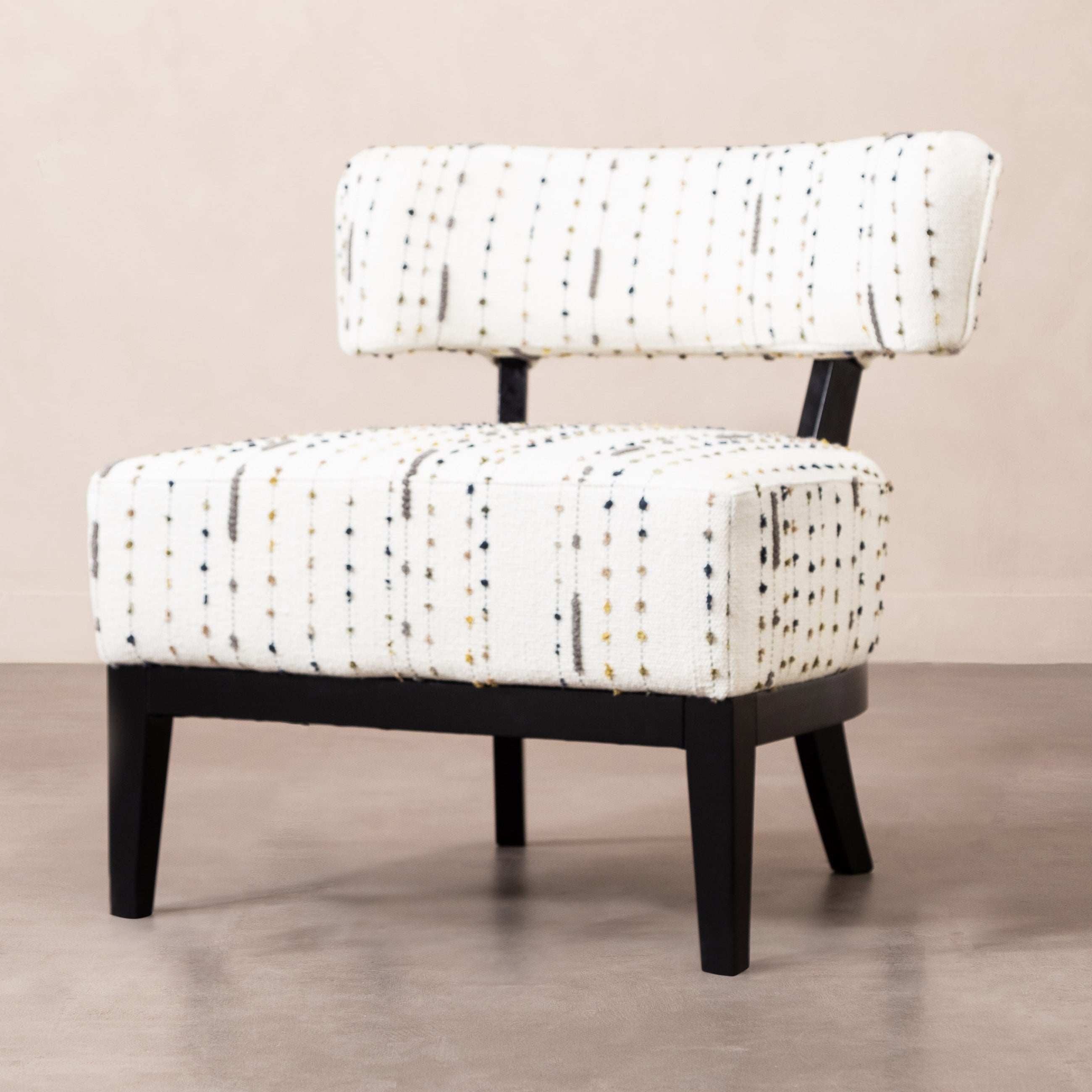 PALMS BERJER BEYAZ POMPOM KUMAŞ