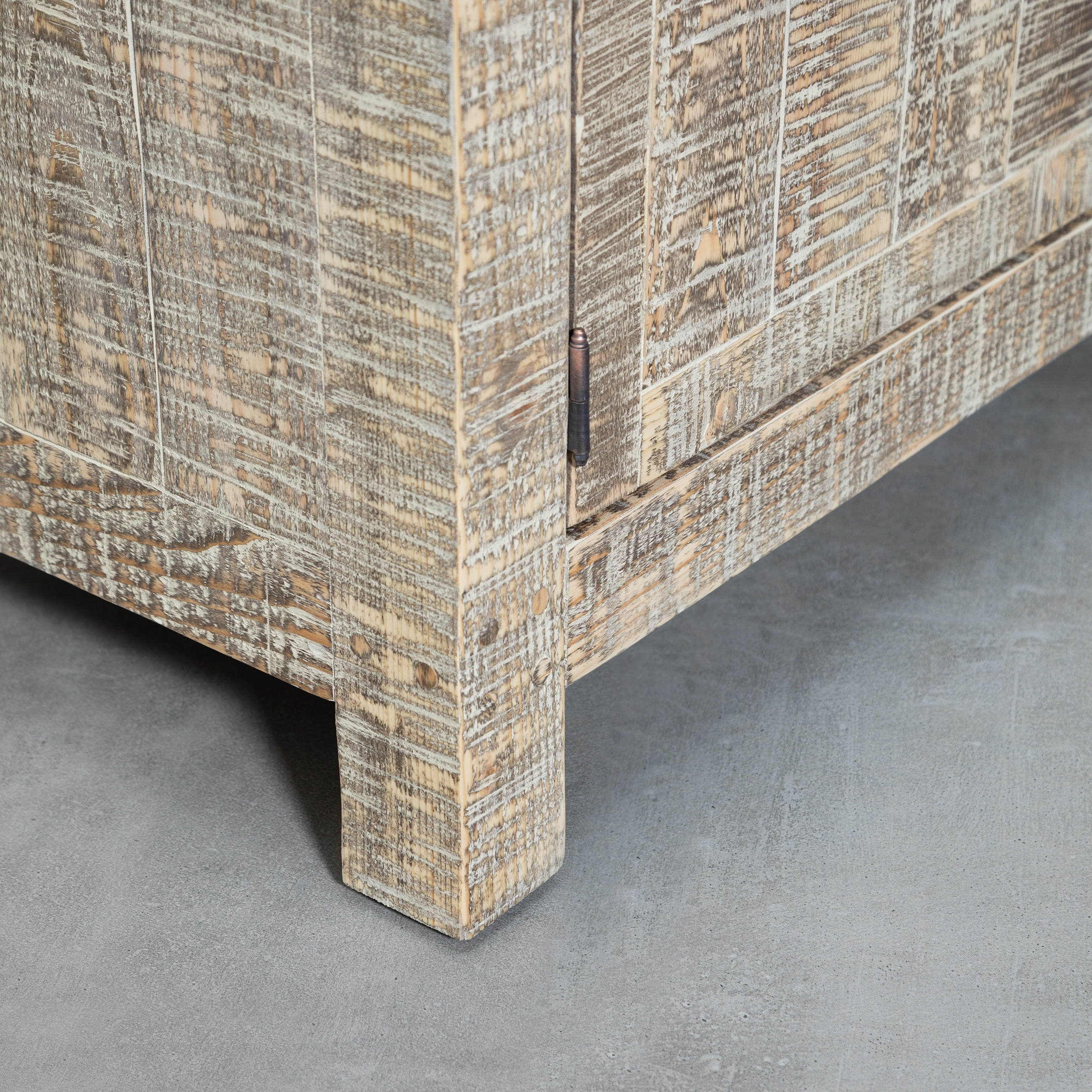 GOOSE MASİF AHŞAP TV KONSOLU