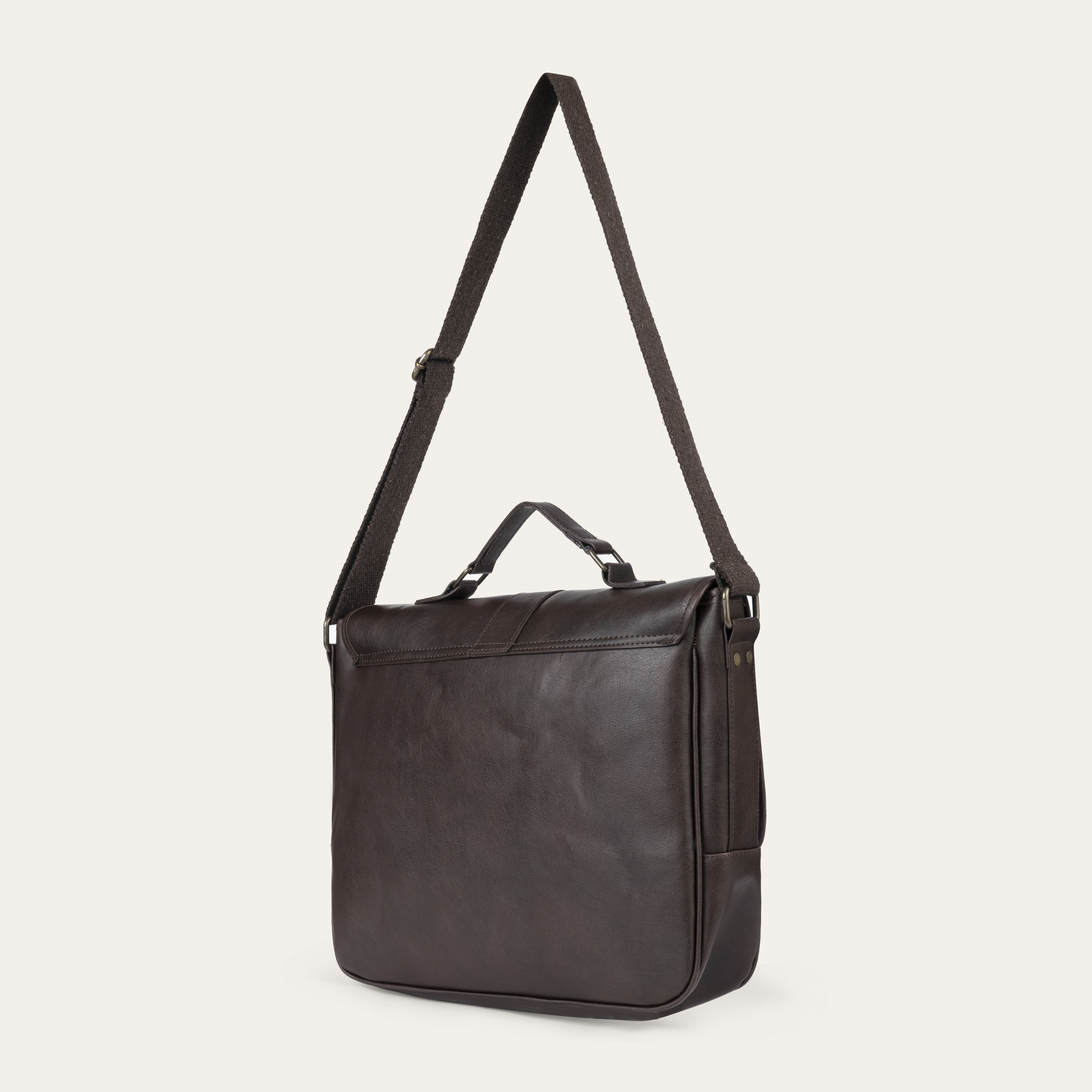 DERİ GÖRÜNÜMLÜ OMUZ ÇANTASI