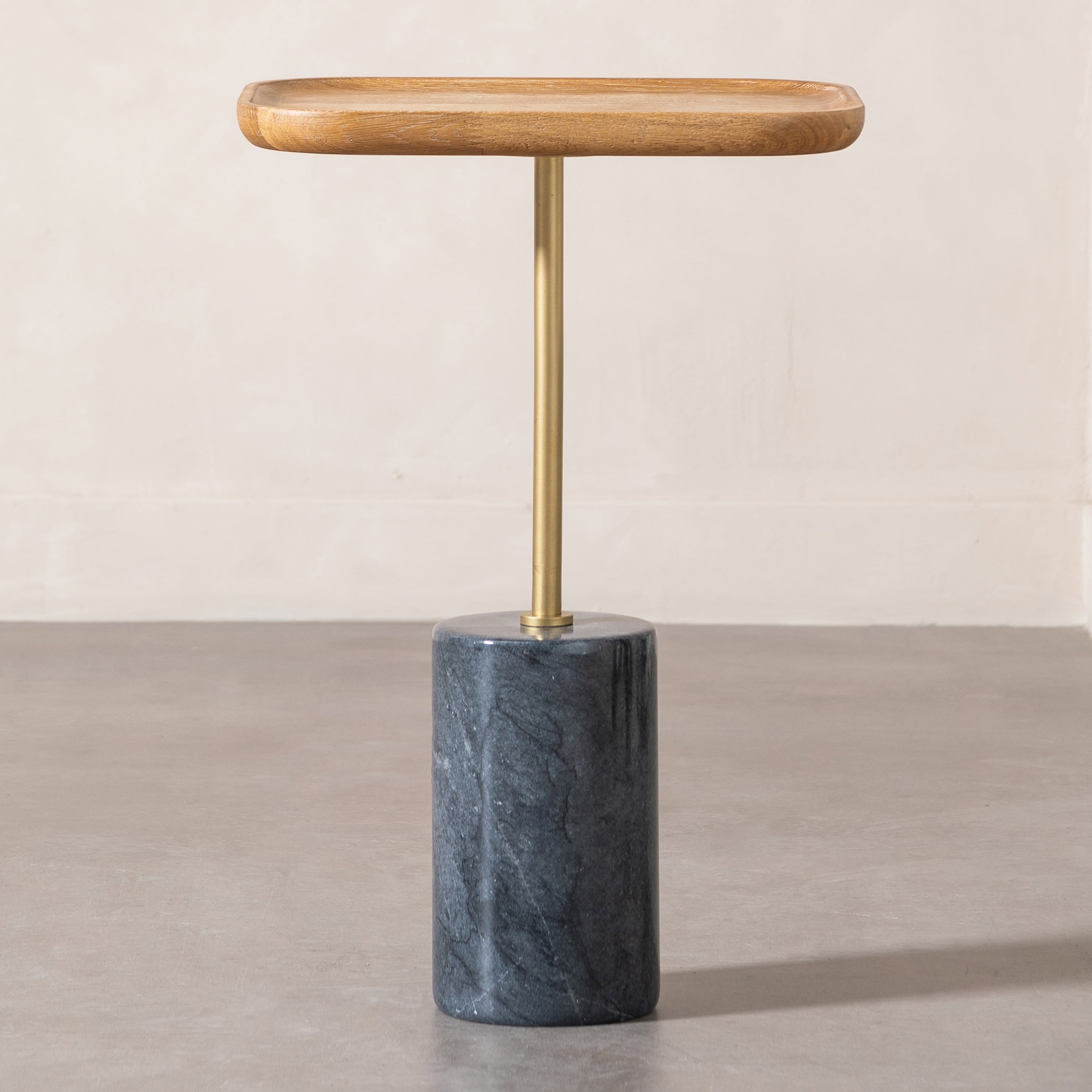 SEKU YAN SEHPA SİYAH MERMER