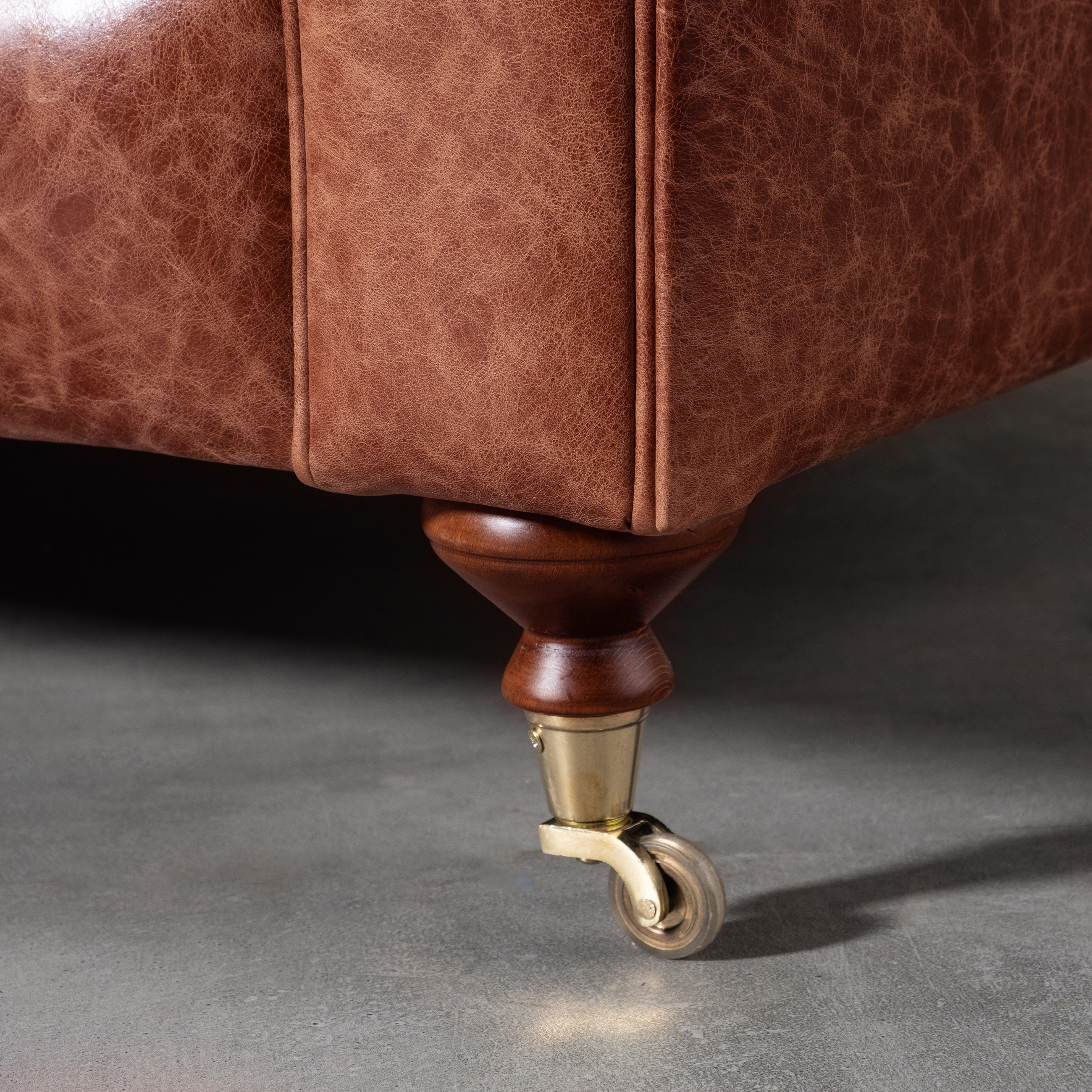 CHESTER DÖRTLÜ KOLTUK KAHVE